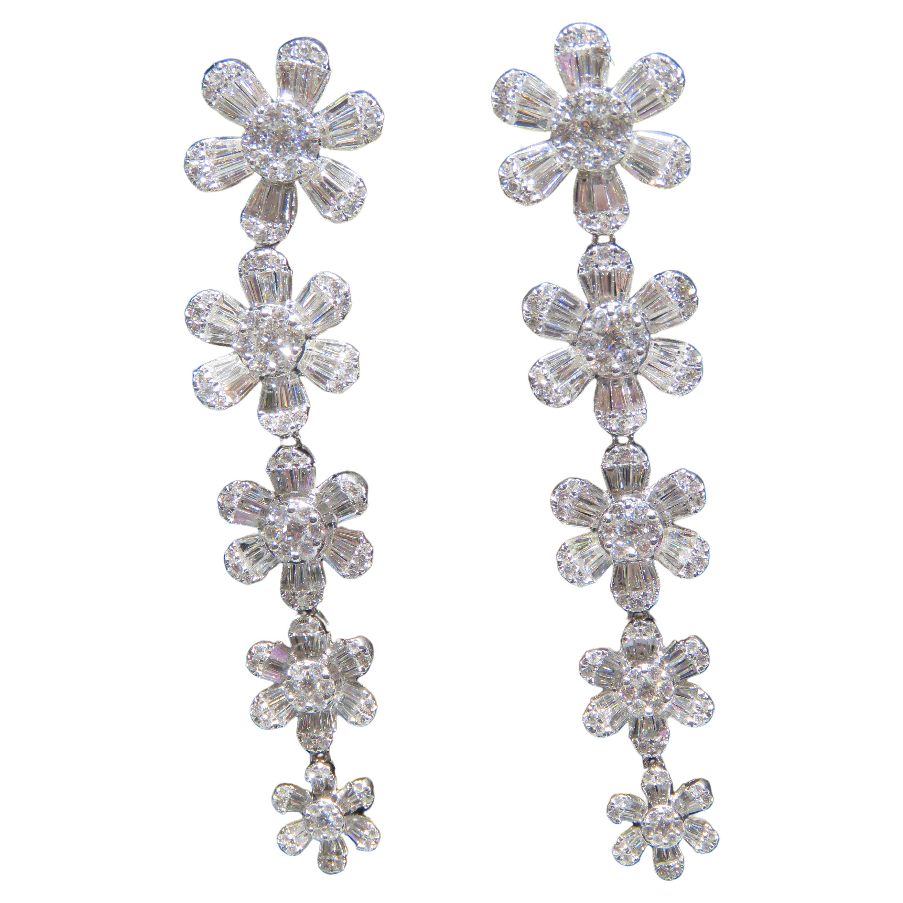 NWT $28, 000 Or 18KT Rare Fancy Long Flower Diamond Dangle Earrings