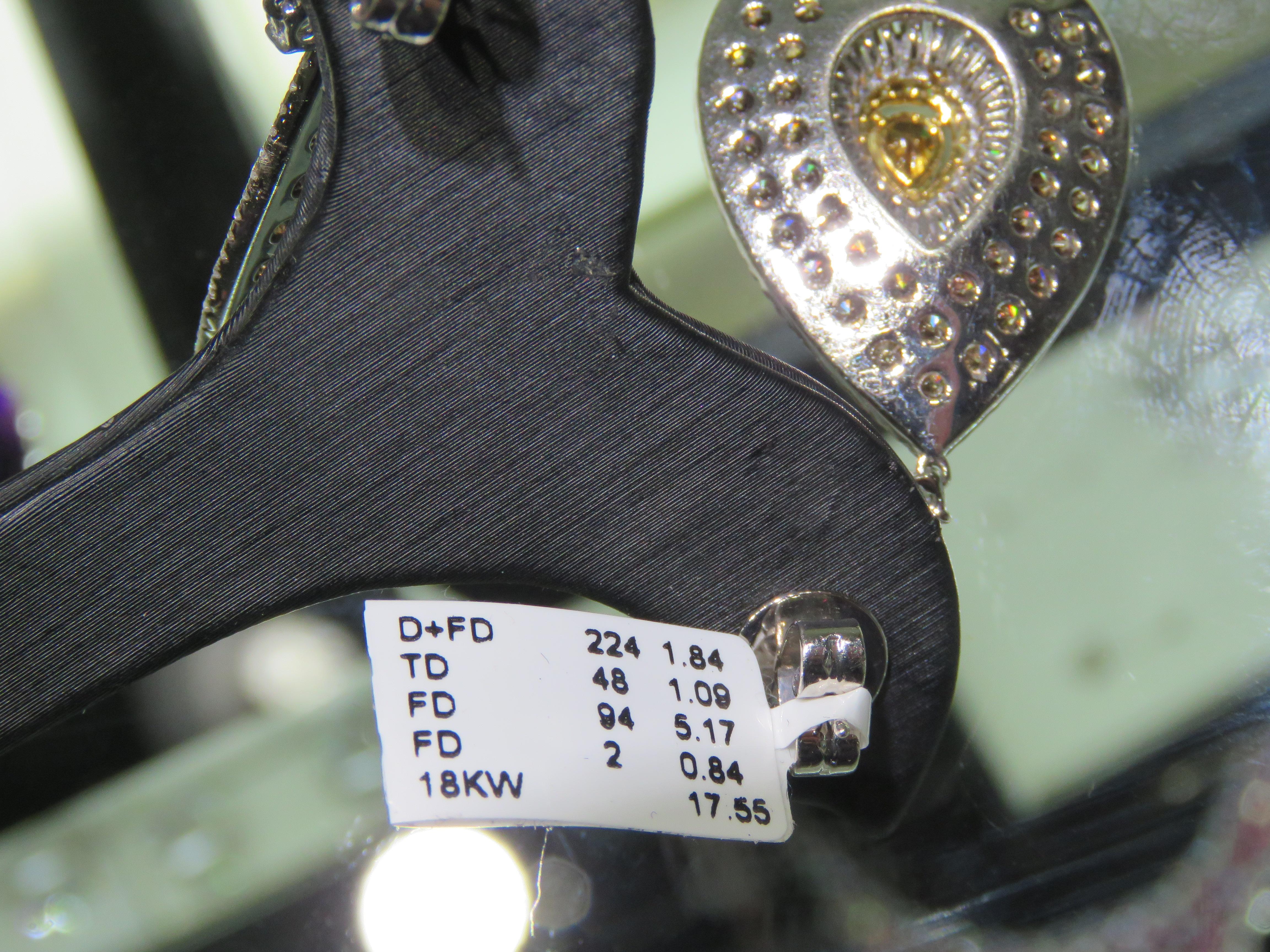 Donna NWT $29.000 Magnifici orecchini in oro 18KT con diamanti 9CT Fancy Brown Cognac in vendita