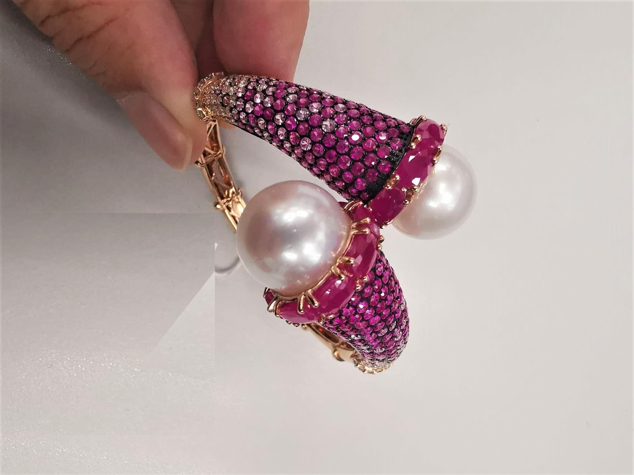 Mixed Cut NWT $29, 459 18KT Rare Fancy South Sea Pearl 20CT Glittering Ruby Diamond Bangle For Sale