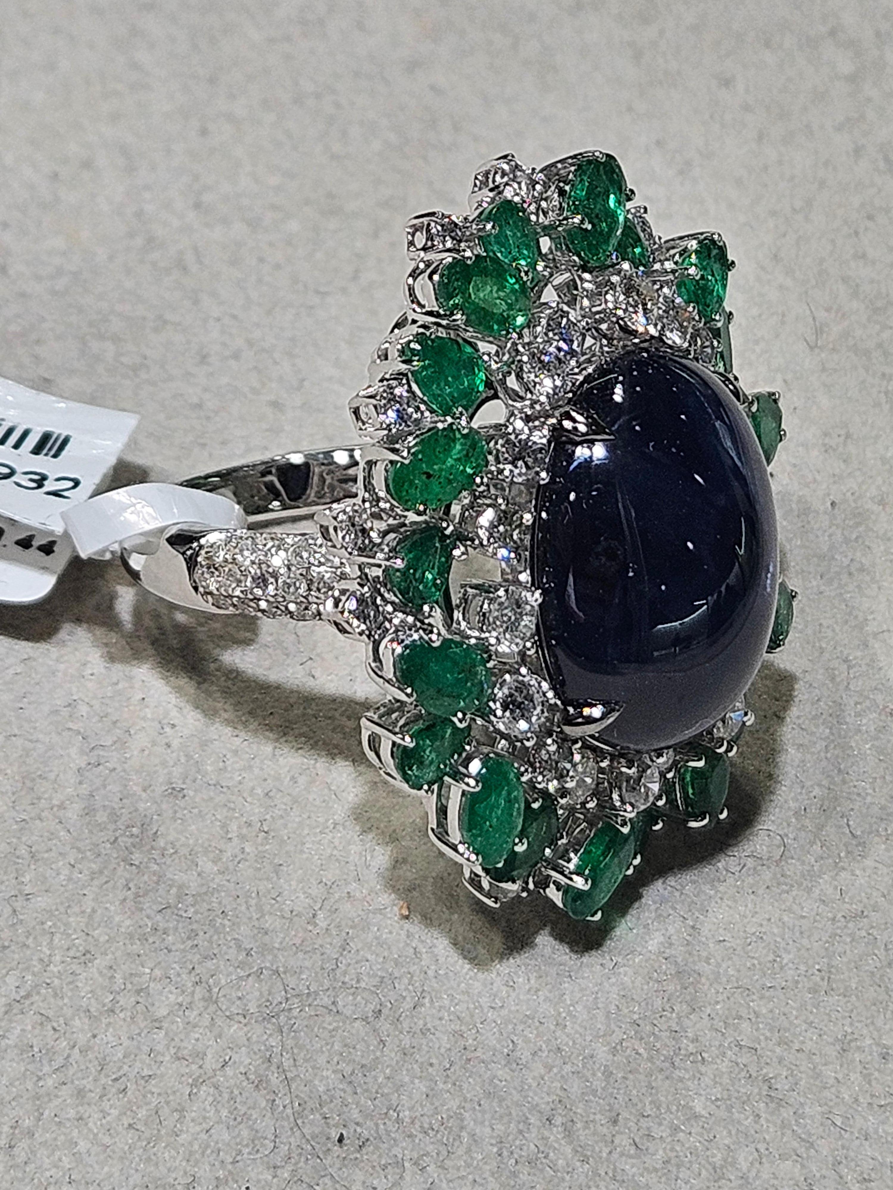NWT $30, 000 18KT Fancy Large Glittering 22CT Blue Sapphire Diamond Emerald Ring (Gemischter Schliff) im Angebot