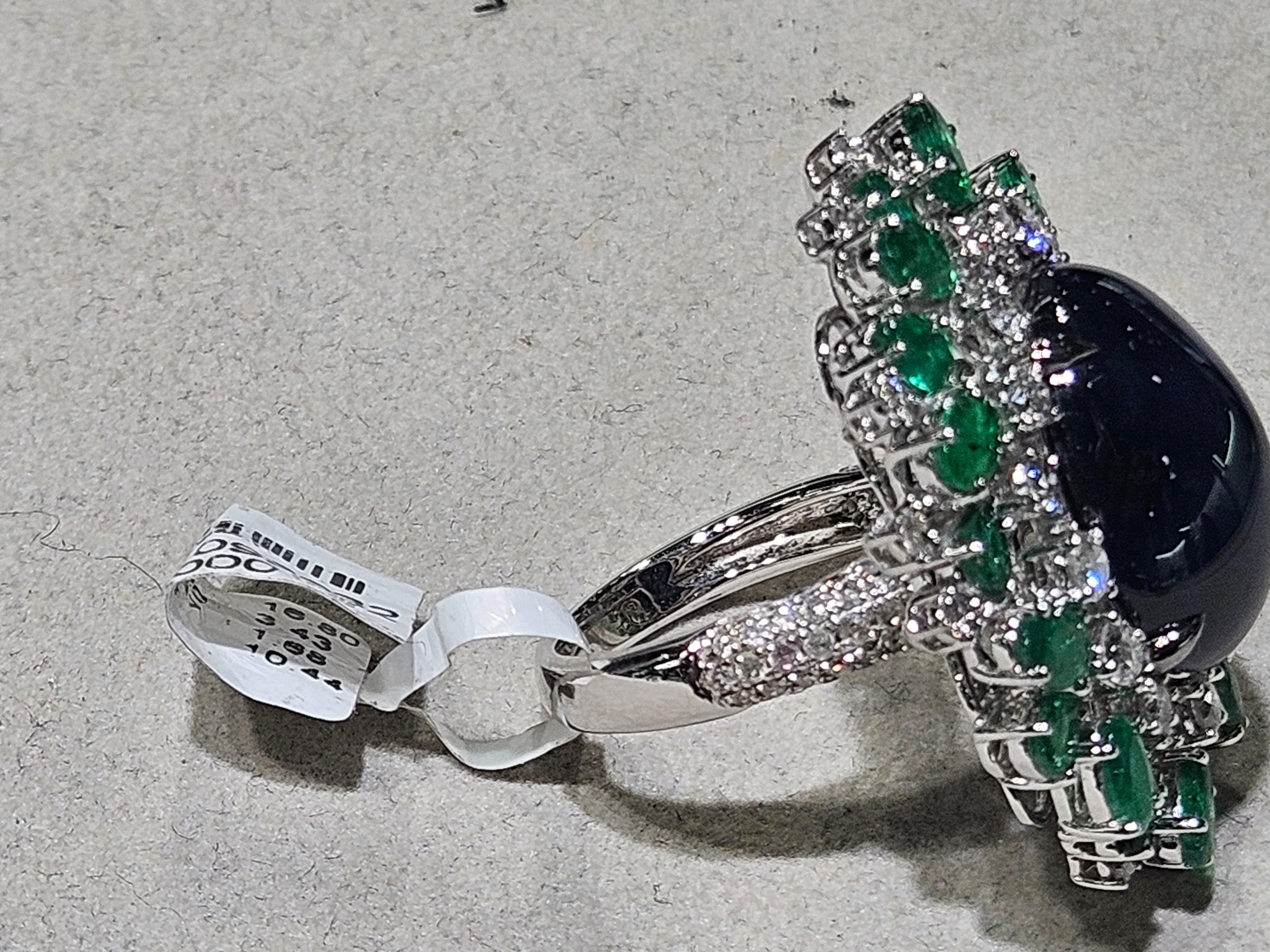 NWT $30, 000 18KT Fancy Large Glittering 22CT Blue Sapphire Diamond Emerald Ring im Zustand „Neu“ im Angebot in New York, NY