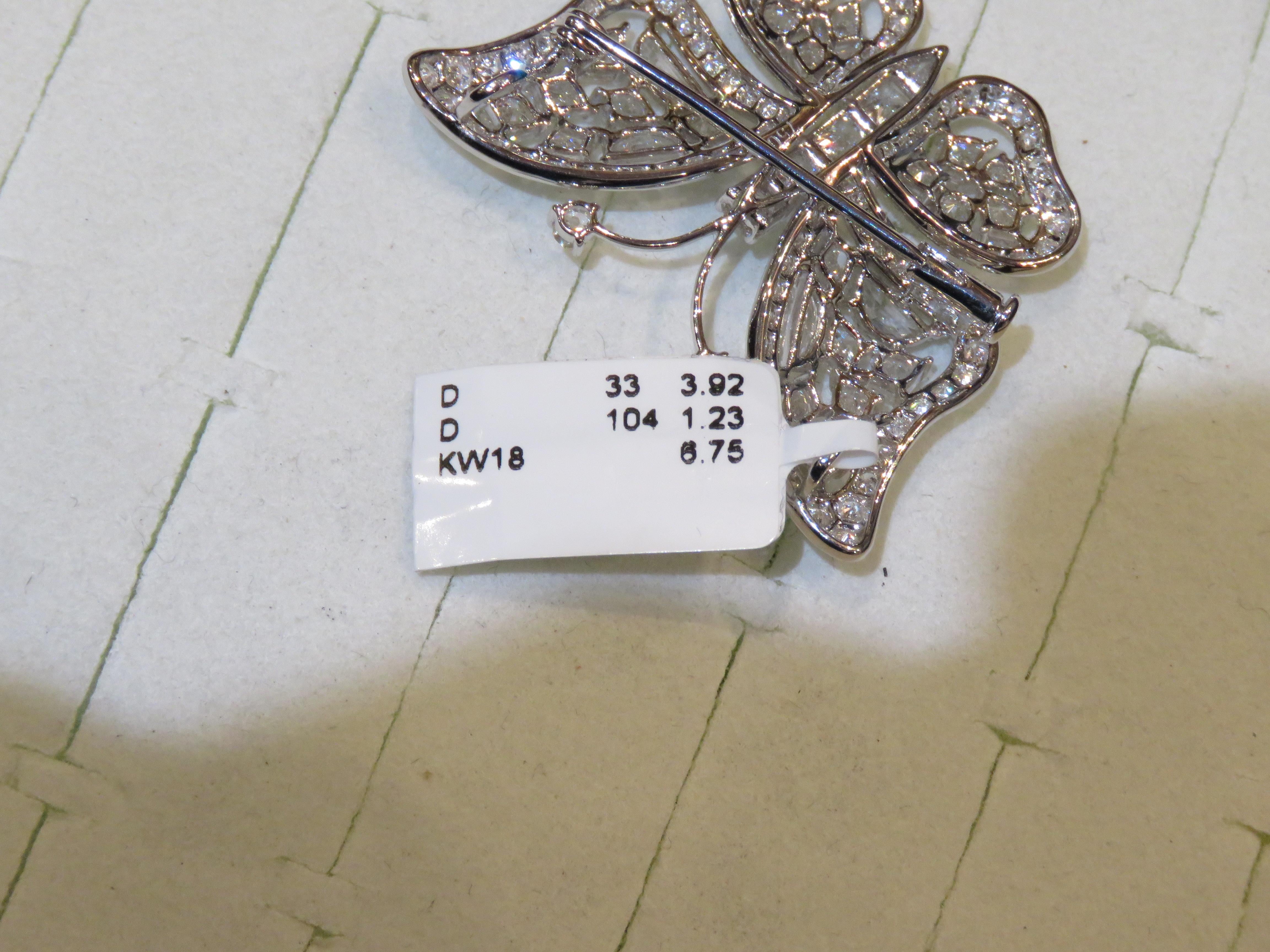 NEU $31, 700 18KT Gold Fancy glitzernder Schmetterlings-Diamant-Anhänger Brosche Pin im Angebot 1