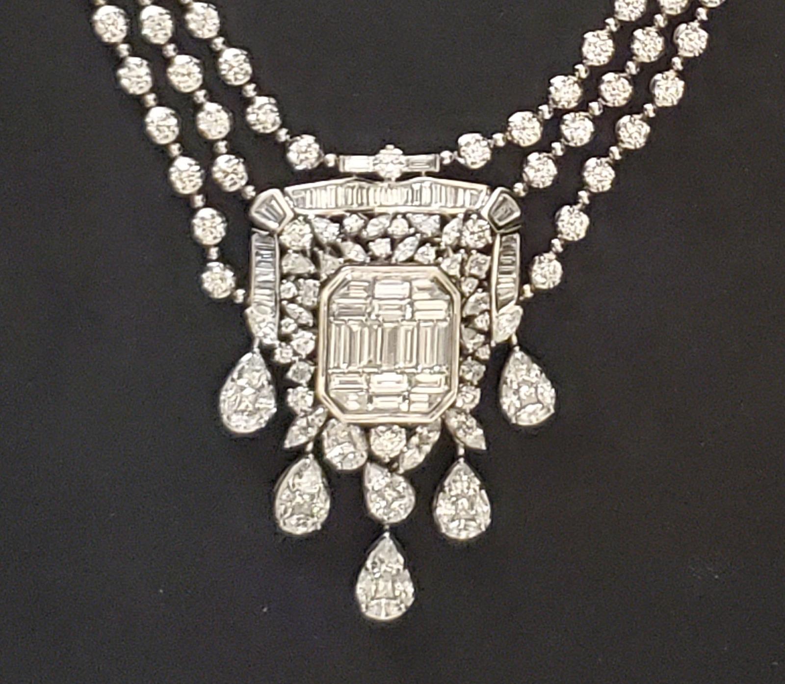 Donna NWT $312, 350 Importante collana di diamanti da 32 carati in 18 carati, splendidamente scintillante in vendita