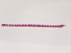 NWT $33, 000 18KT Gold Fancy Glittering 28CT Pink Sapphire Tennis-Armband