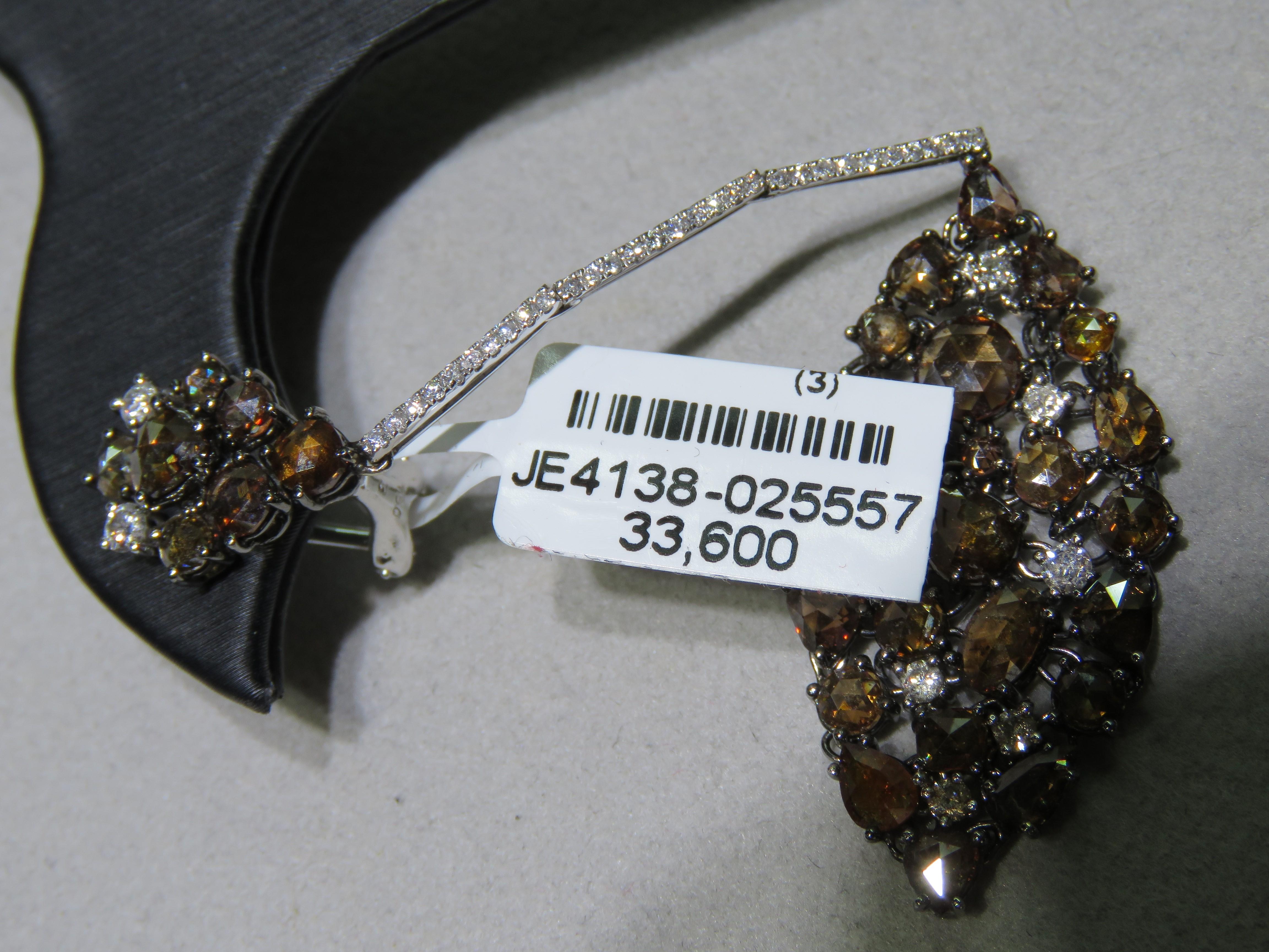 NWT $33, 600 Rare 18KT Gold Gorgeous Fancy Orange Cognac Diamond Dangle Earrings In New Condition For Sale In New York, NY