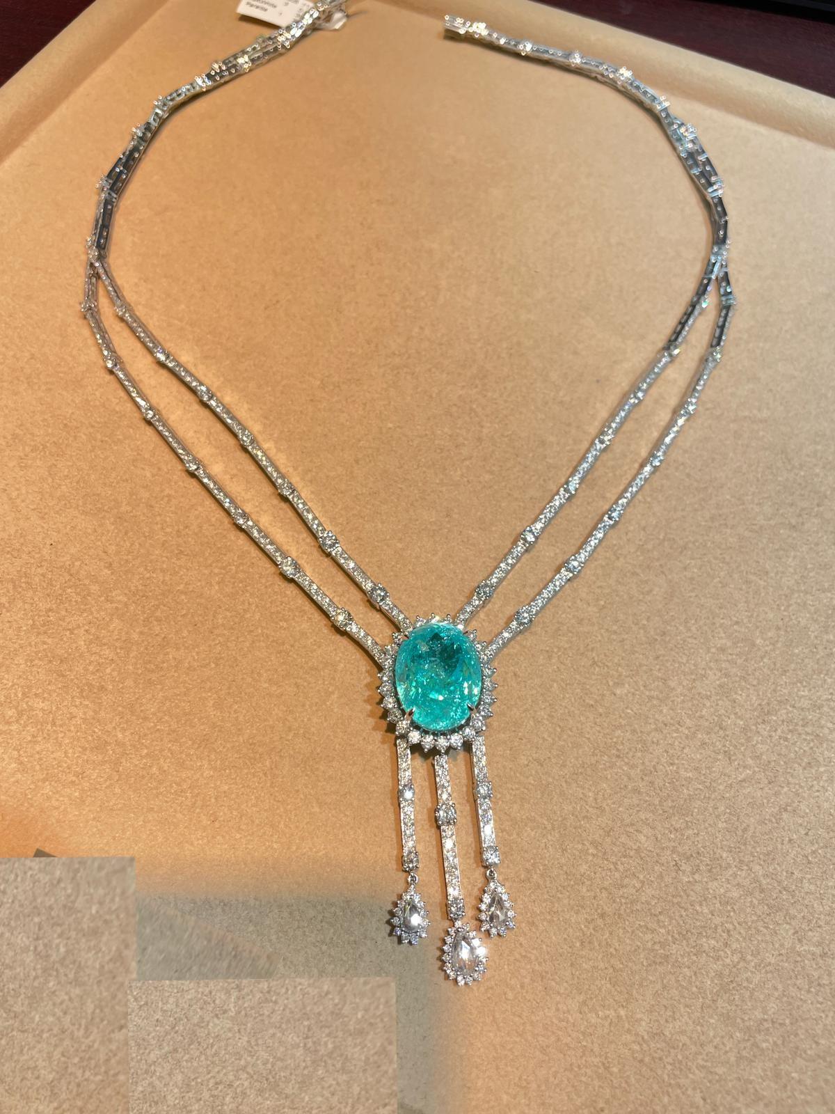 nwt necklace