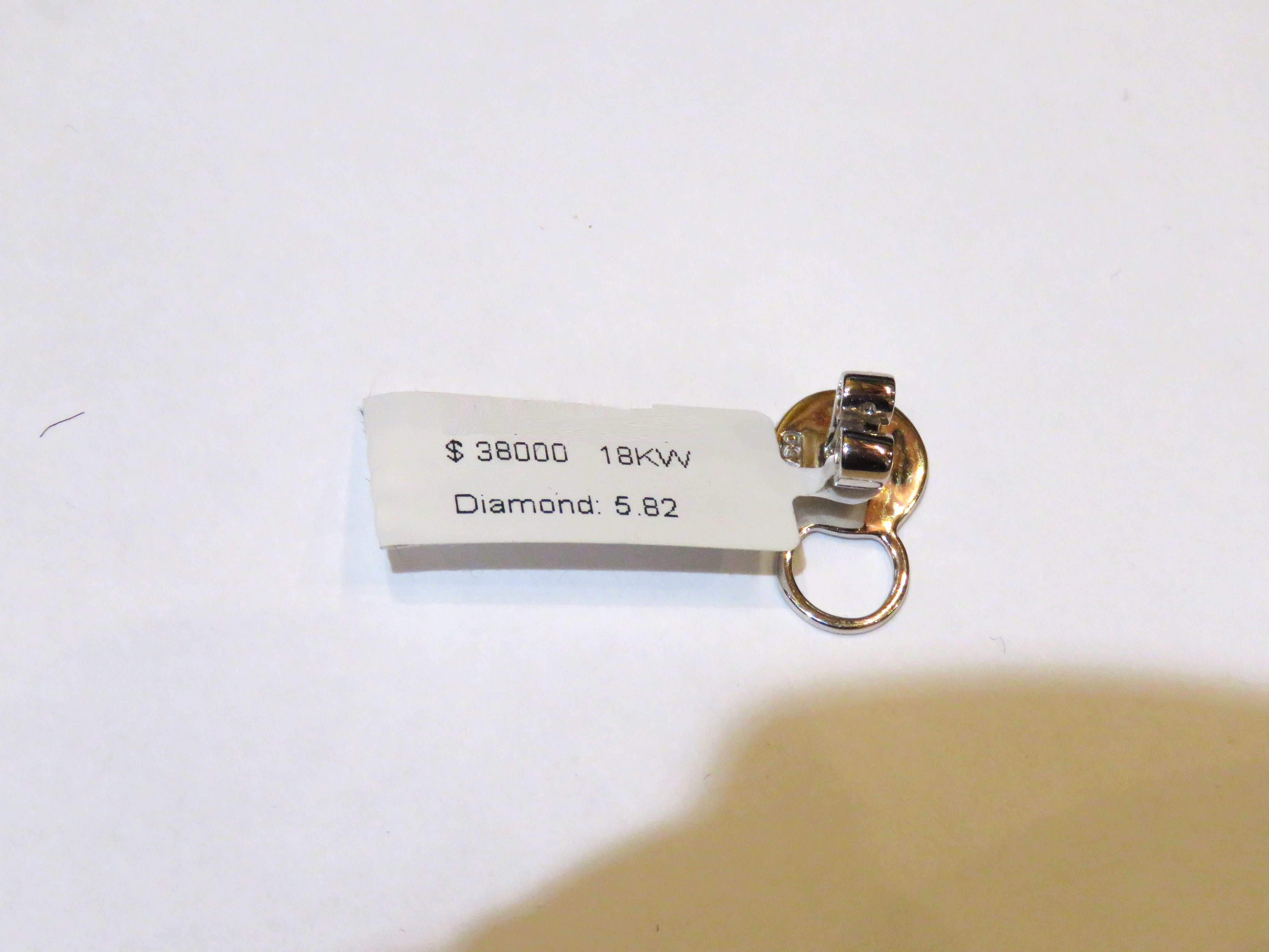 NWT $38, 000 18KT Gold Rare Fancy 6CT Diamond Draped Drop Earrings In New Condition For Sale In New York, NY
