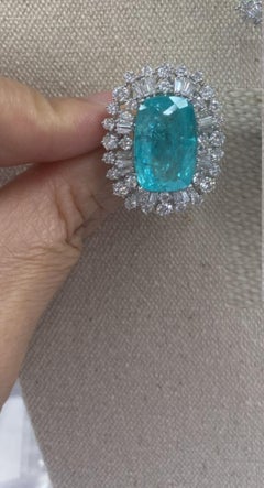 NWT $380, 000 18KT Rare Exquisite Massive Fancy Glittering Paraiba Diamond Ring