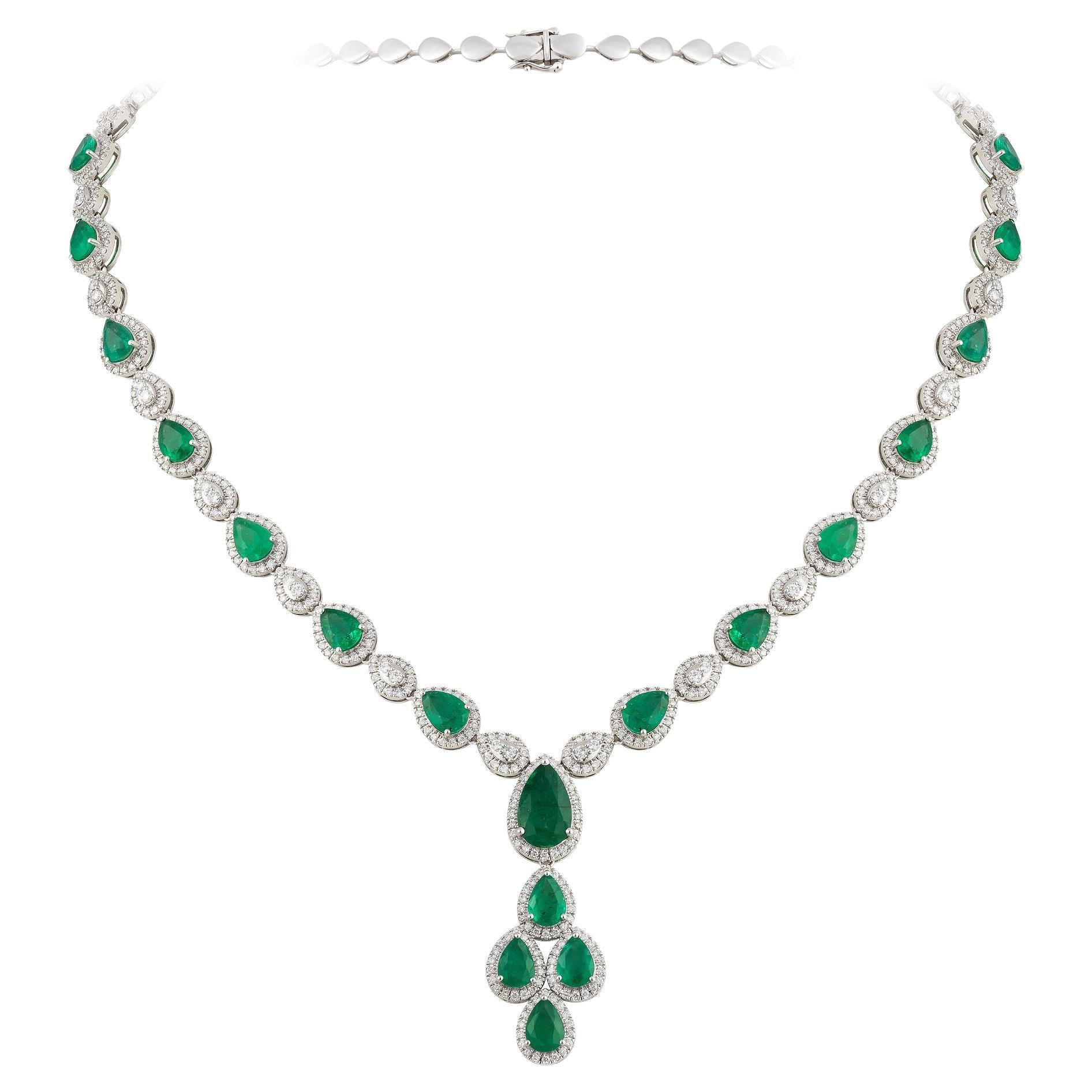 NWT $39, 000 18KT Gran Fantasía Brillante 16.50CT Esmeralda Diamante Gota Collar