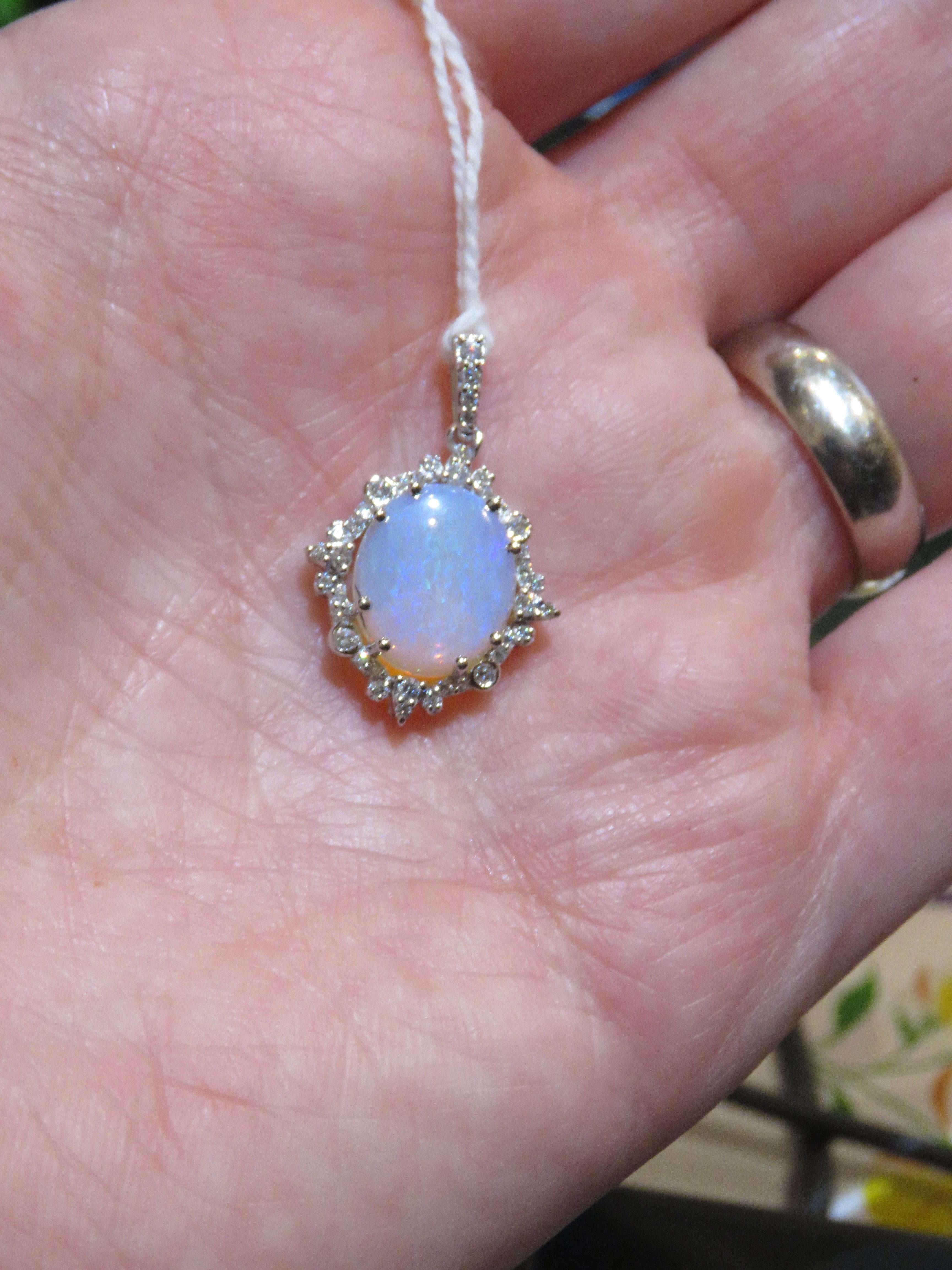 Round Cut NWT $4, 000 Rare 18KT Fancy Glittering Ethiopian Neon Blue Opal Diamond Pendant For Sale