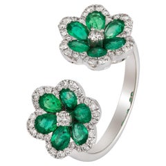 NWT $4, 750 18KT Glittering Gorgeous Fancy Double Flower Emerald Diamond Ring