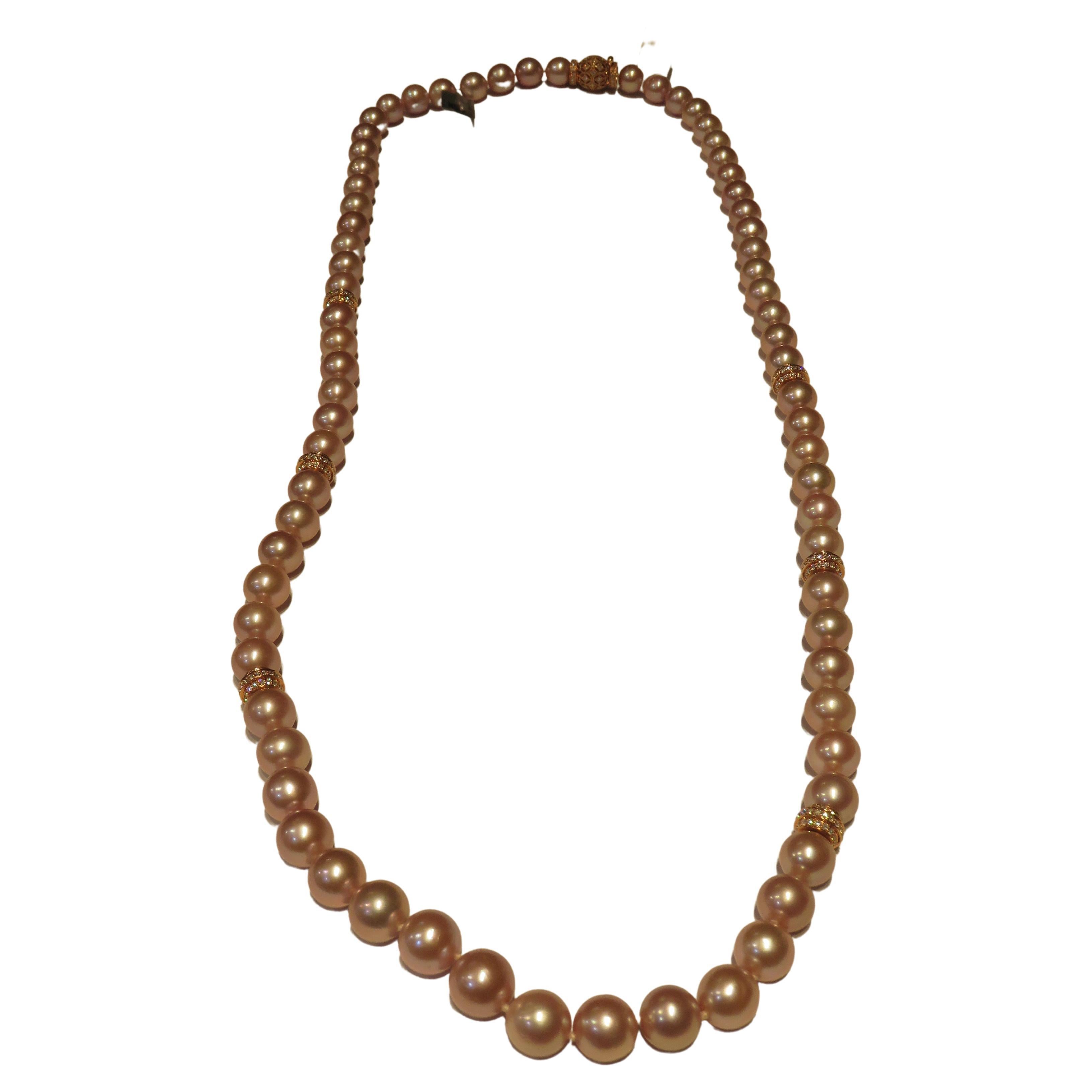 Collier fantaisie en or 18 carats avec perles des mers du Sud roses et diamants, 3 000 $, Neuf avec étiquette