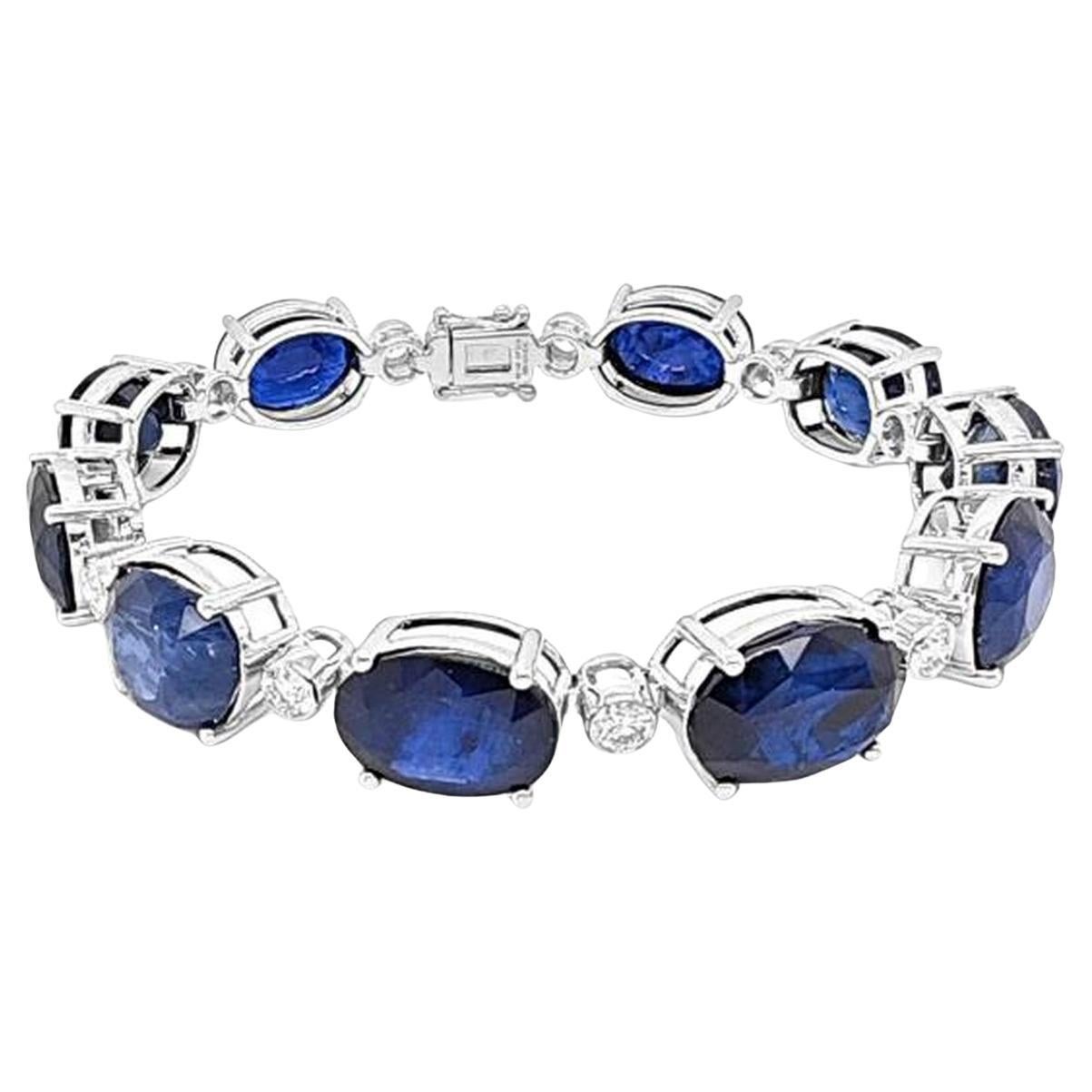 NWT $405, 000 18KT Gold Fancy Blue Sapphire Diamond Armband