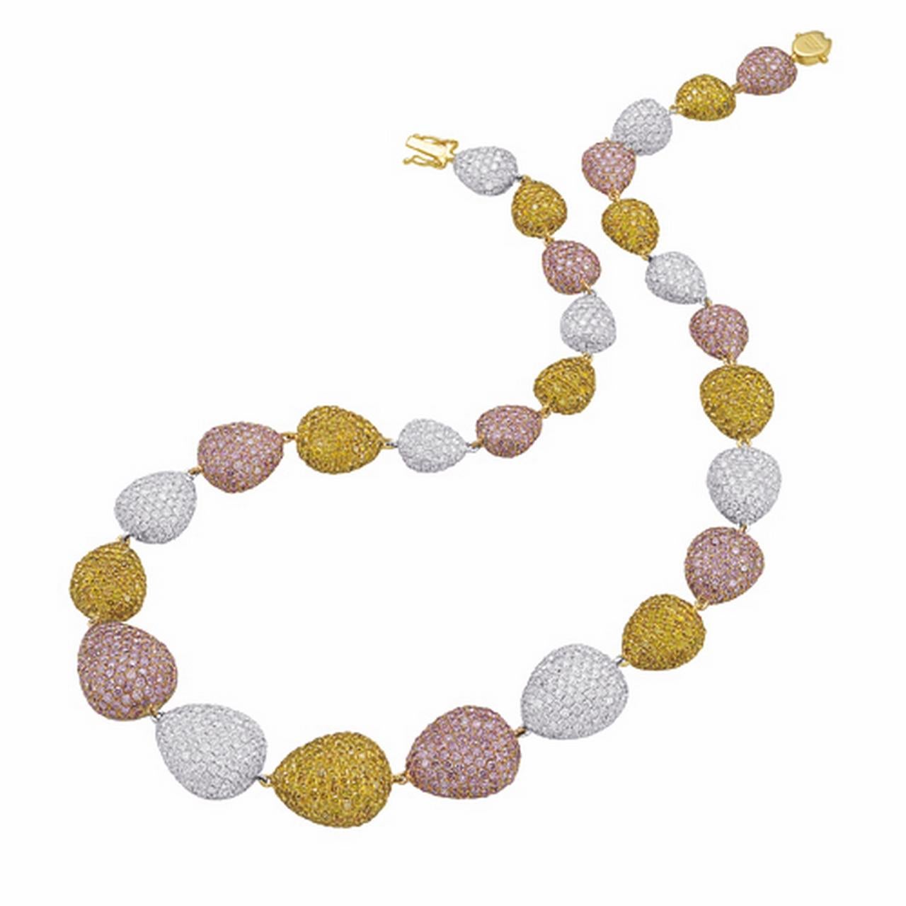 Mixed Cut NWT $418, 000 18KT Gold Large Magnificent Fancy Pink Diamond Yellow Necklace For Sale