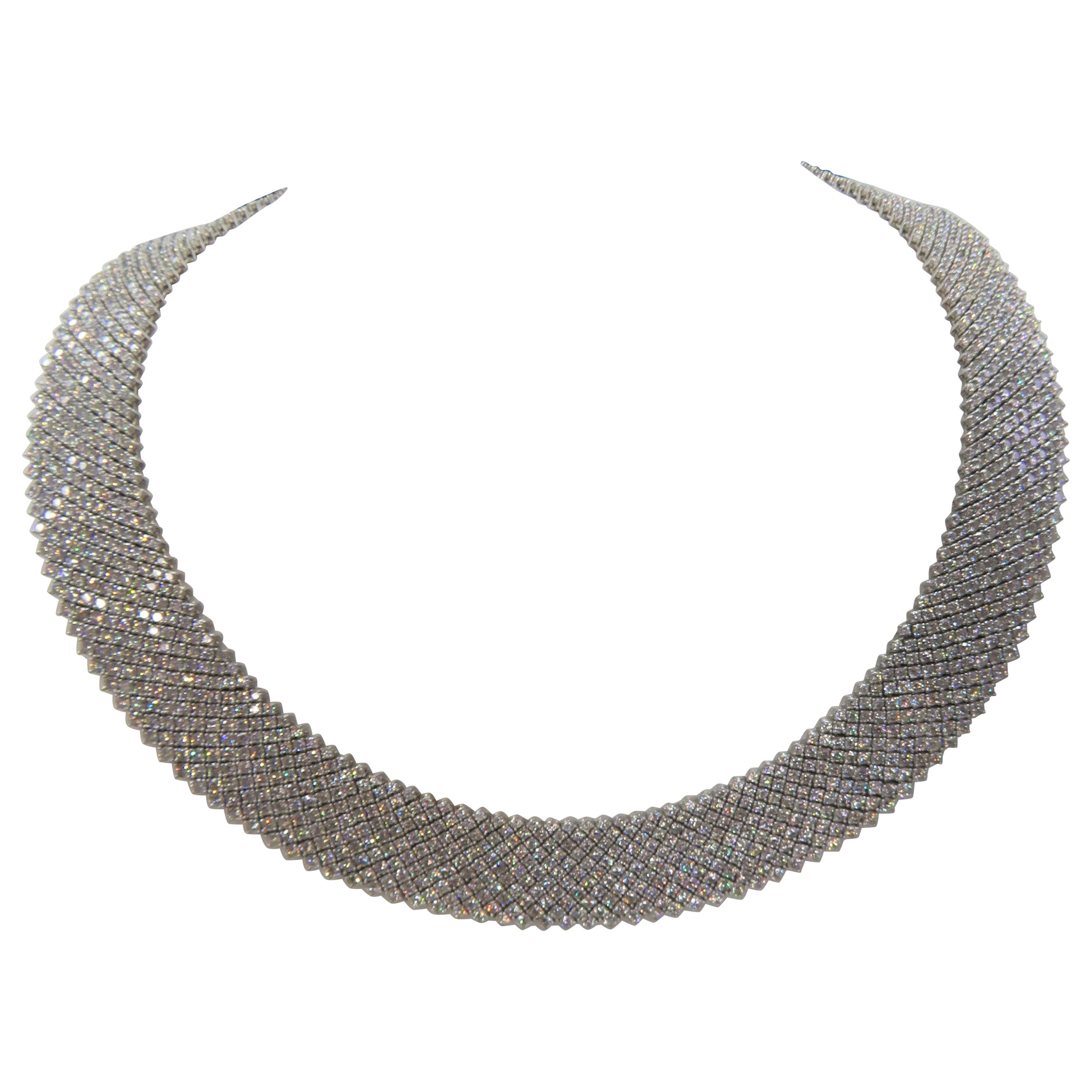 NWT $435, 962 Rare 18KT Gorgeous Glittering Fancy Diamond 61 Carat Mesh Necklace For Sale