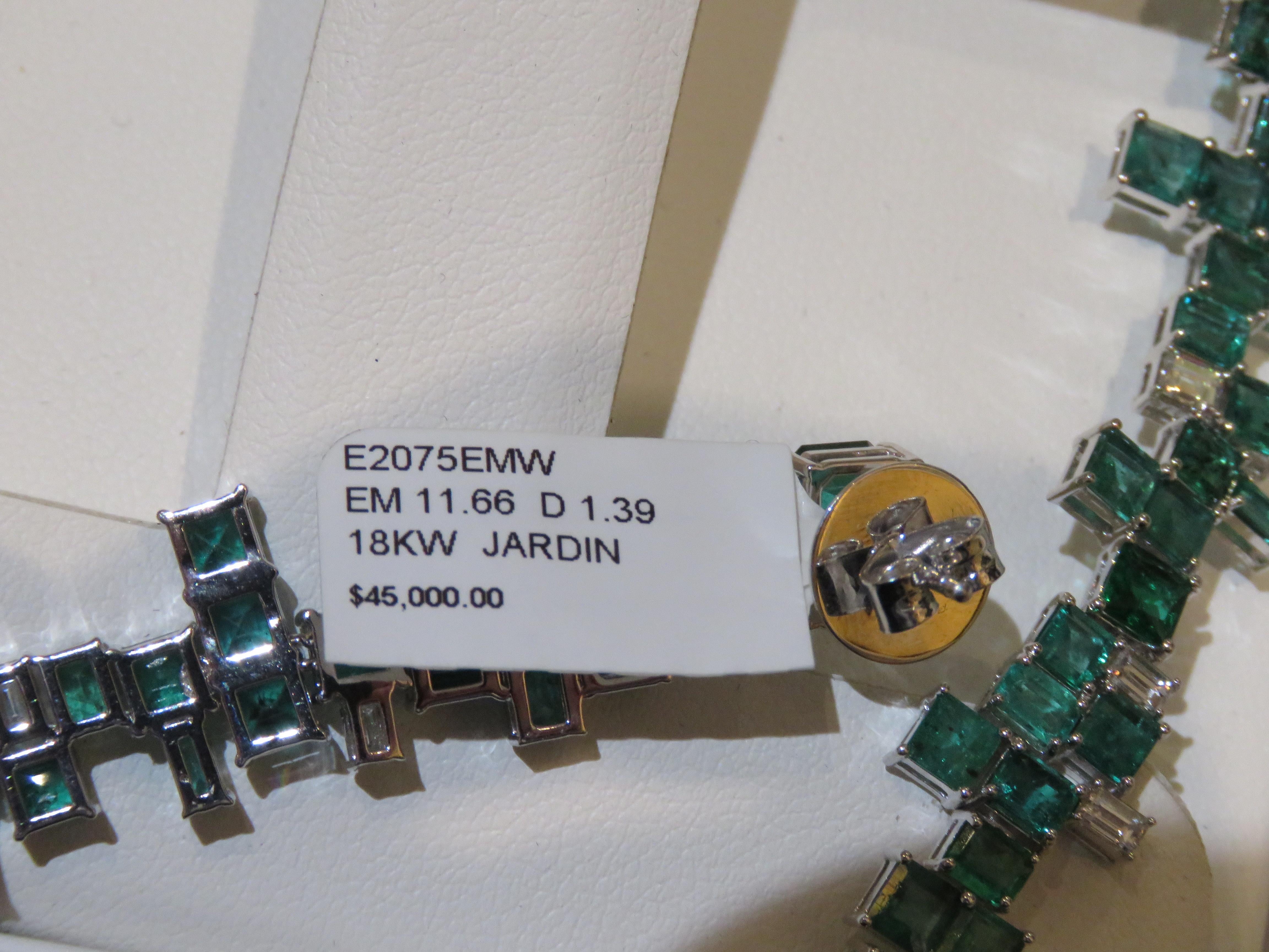 Women's NWT $45, 000 18KT Gold Large Glittering Fancy Emerald Diamond Dangle Earrings For Sale
