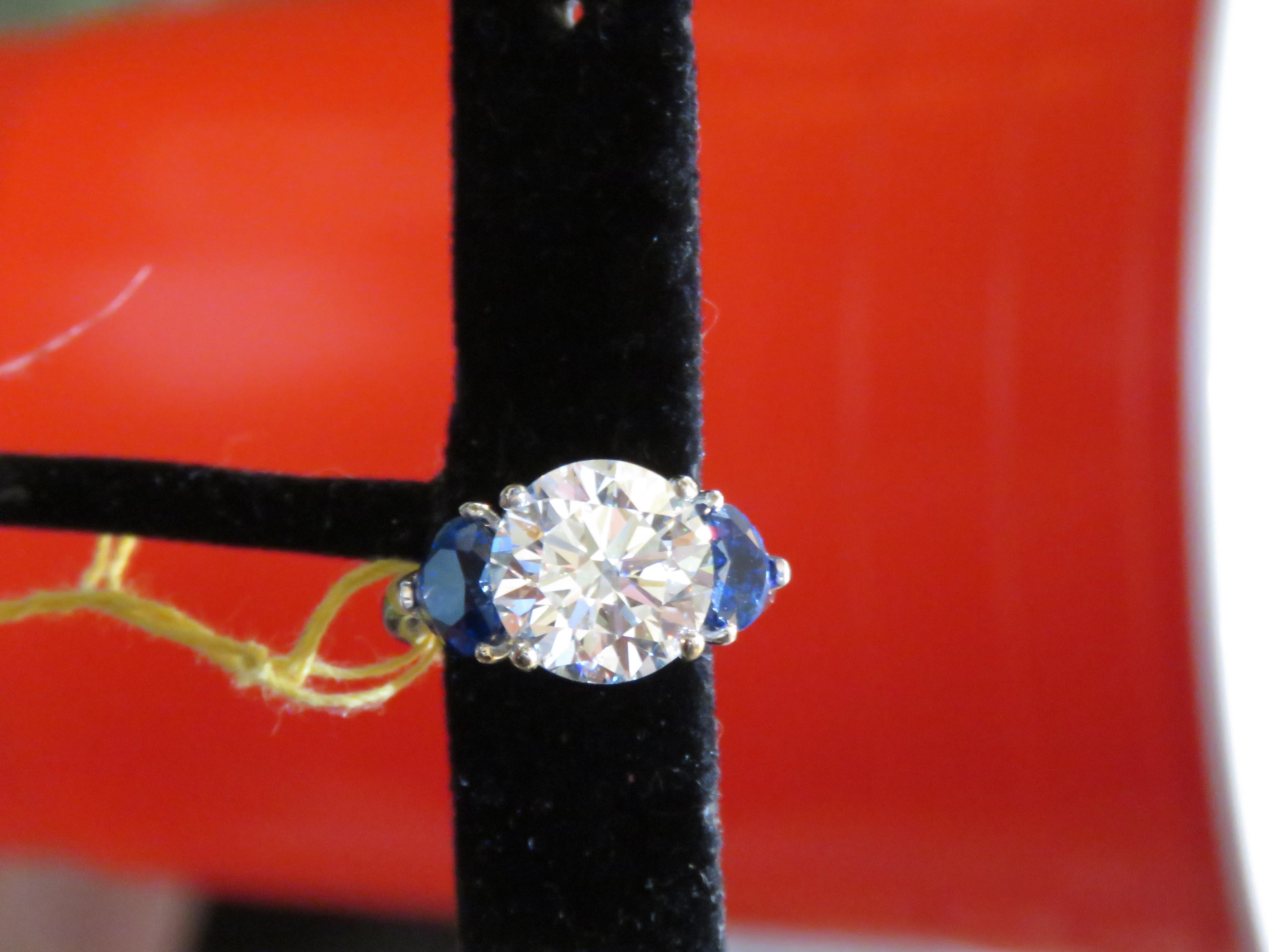 Magnificent Important Platinum GIA 6.50CT Diamond Natural Sapphire Heart Ring For Sale 4