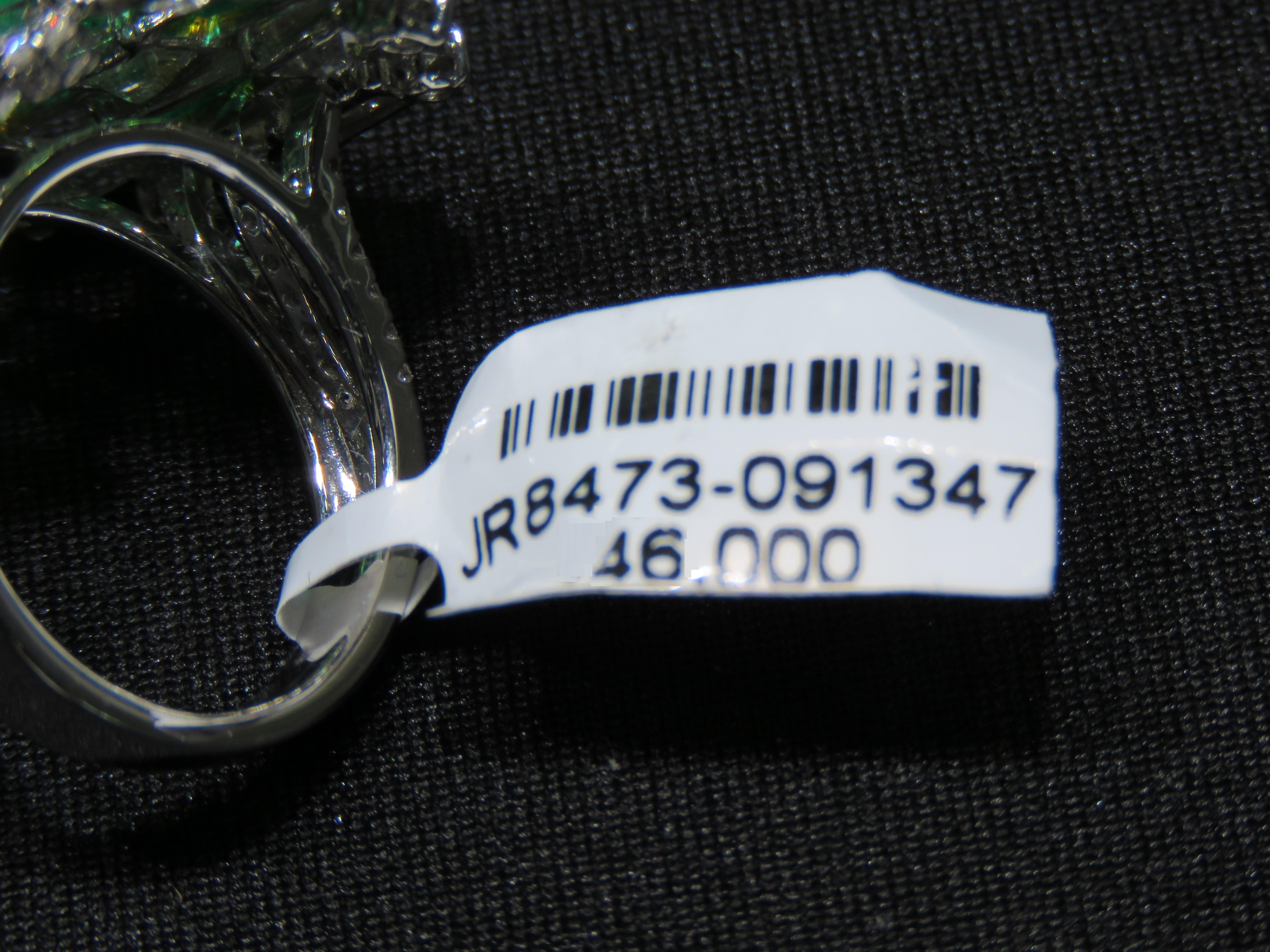NWT $46, 000 18KT Fancy 12CT Glittering Colombian Emerald Diamond Prism Ring In New Condition For Sale In New York, NY
