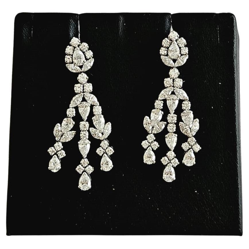 NWT $47, 500 Magnificent 18KT Gold Fancy Cascading Diamond Drape Drop Earrings For Sale