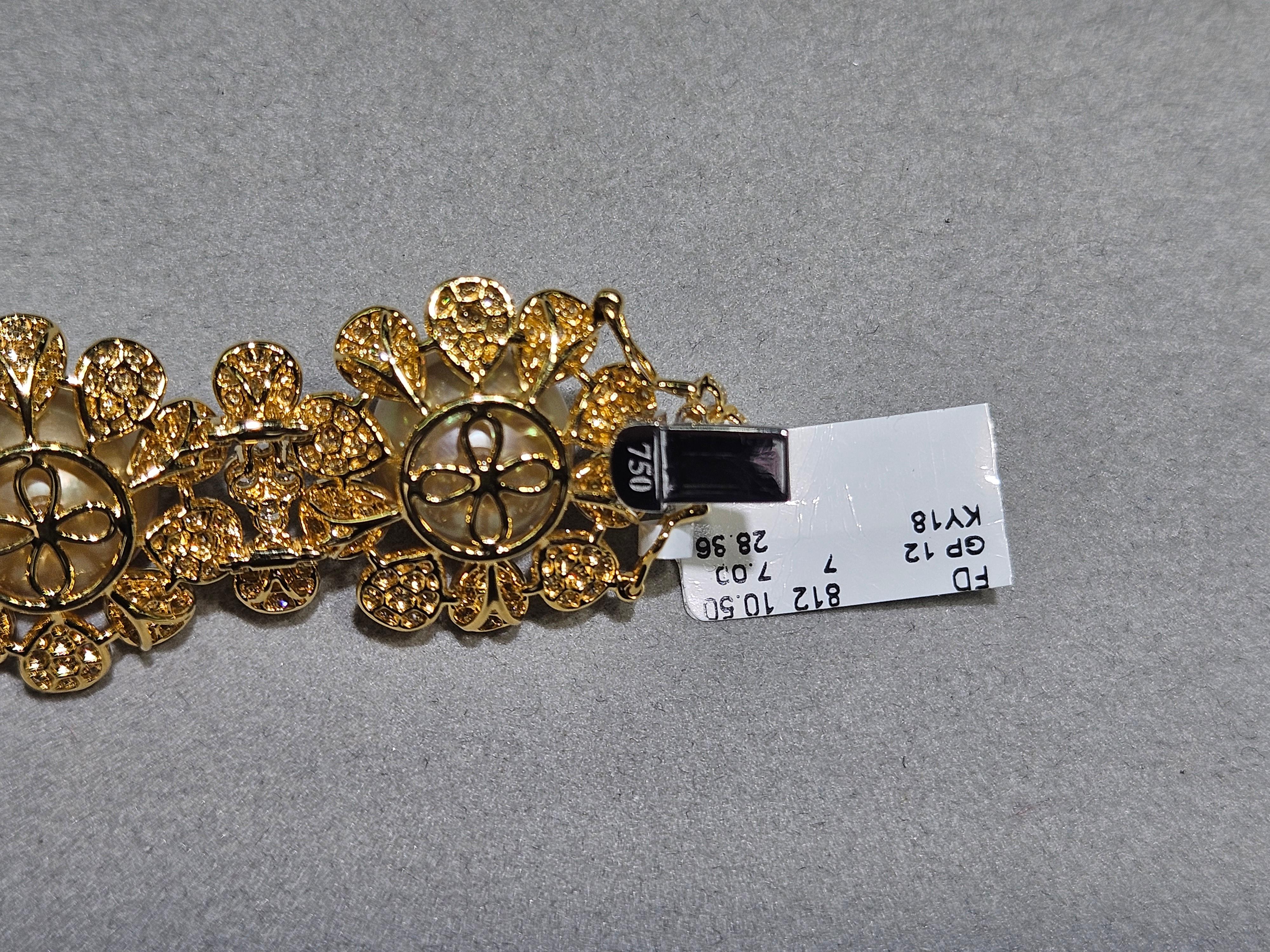 NEU 49, 600 Wunderschönes Armband aus 18KT Gold mit Südseeperlen und gelben Fancy-Diamanten im Angebot 1