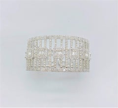 NWT$49, 269 18KT Gold Rare Fancy 10ct Glittering Diamond Wide Bangle Bracelet
