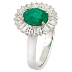NEU $5. 500 18KT Gold Großer wunderschöner ovaler Fancy Oval Smaragd-Diamant- Baguette-Ring