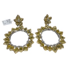 NWT $51, 800 Magnifiques boucles d'oreilles pendantes en or avec diamant jaune taillé en rose fantaisie