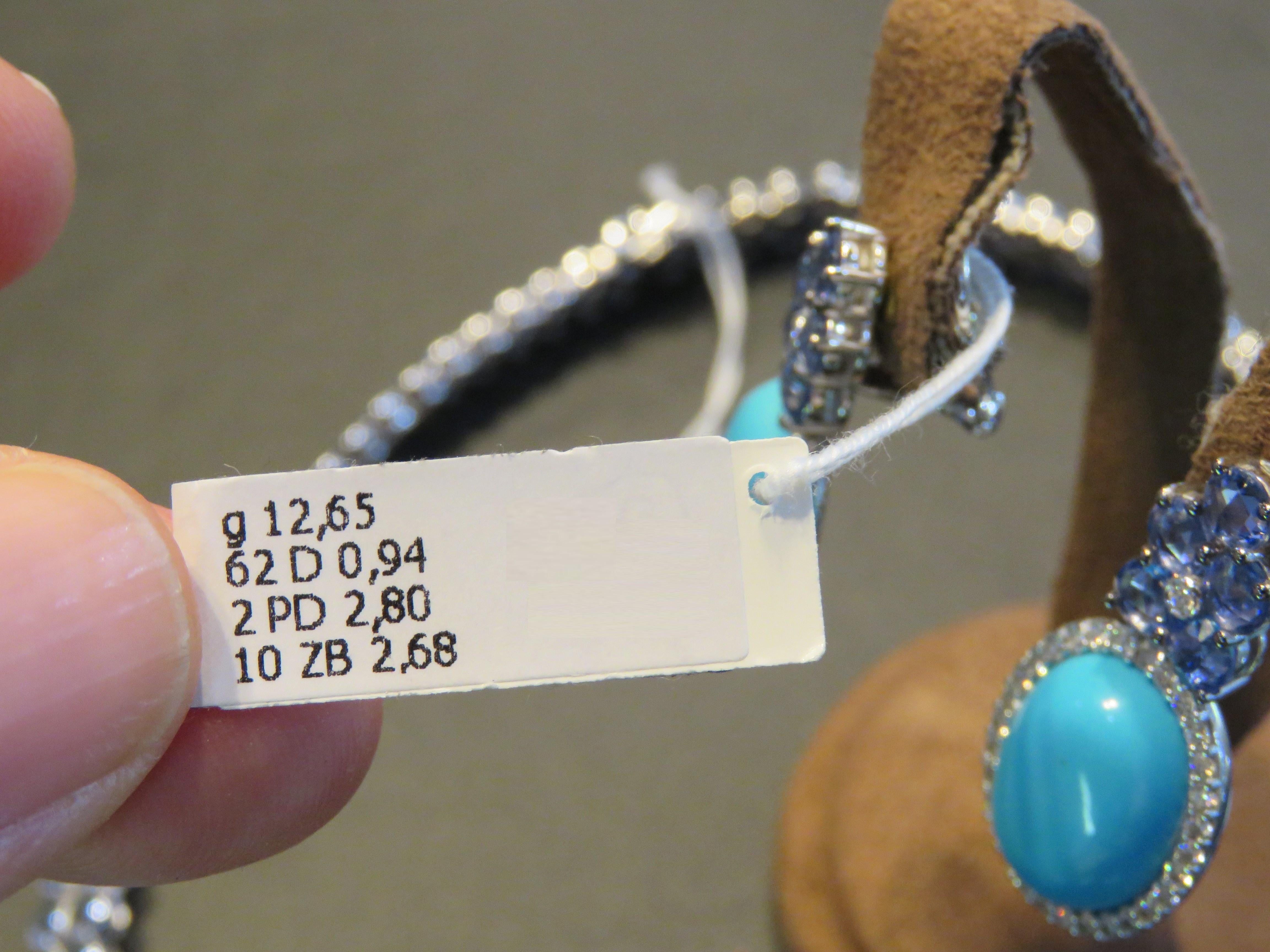 NWT $52, 000 18KT 27.50CT Turquoise Saphir Diamant Boucles d'oreilles Collier en vente 2