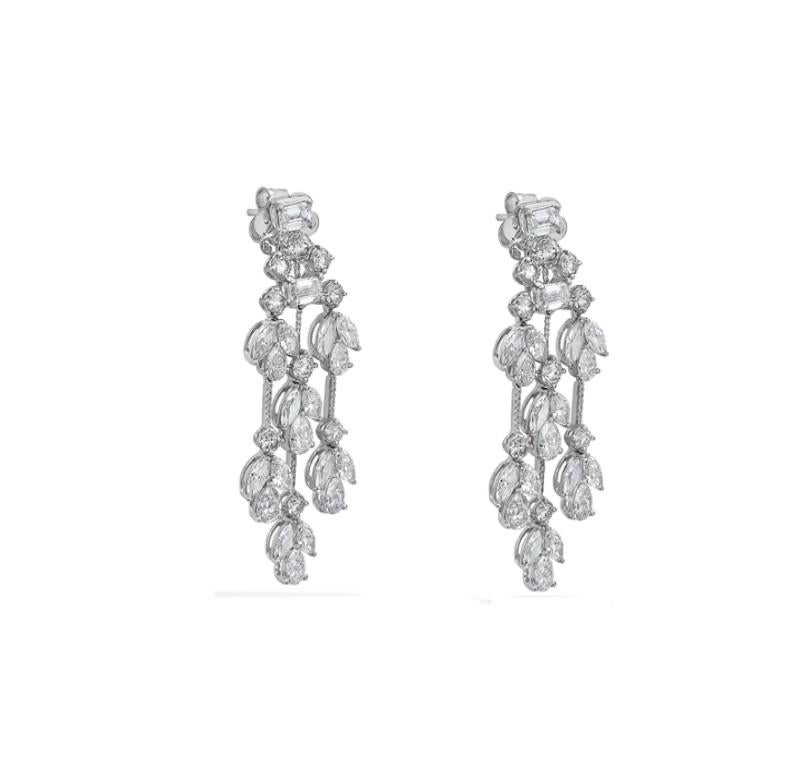 NWT $52, 000 Magnificent Fancy 18KT Gold Diamond Chandelier Floral Drop Earrings In New Condition For Sale In New York, NY
