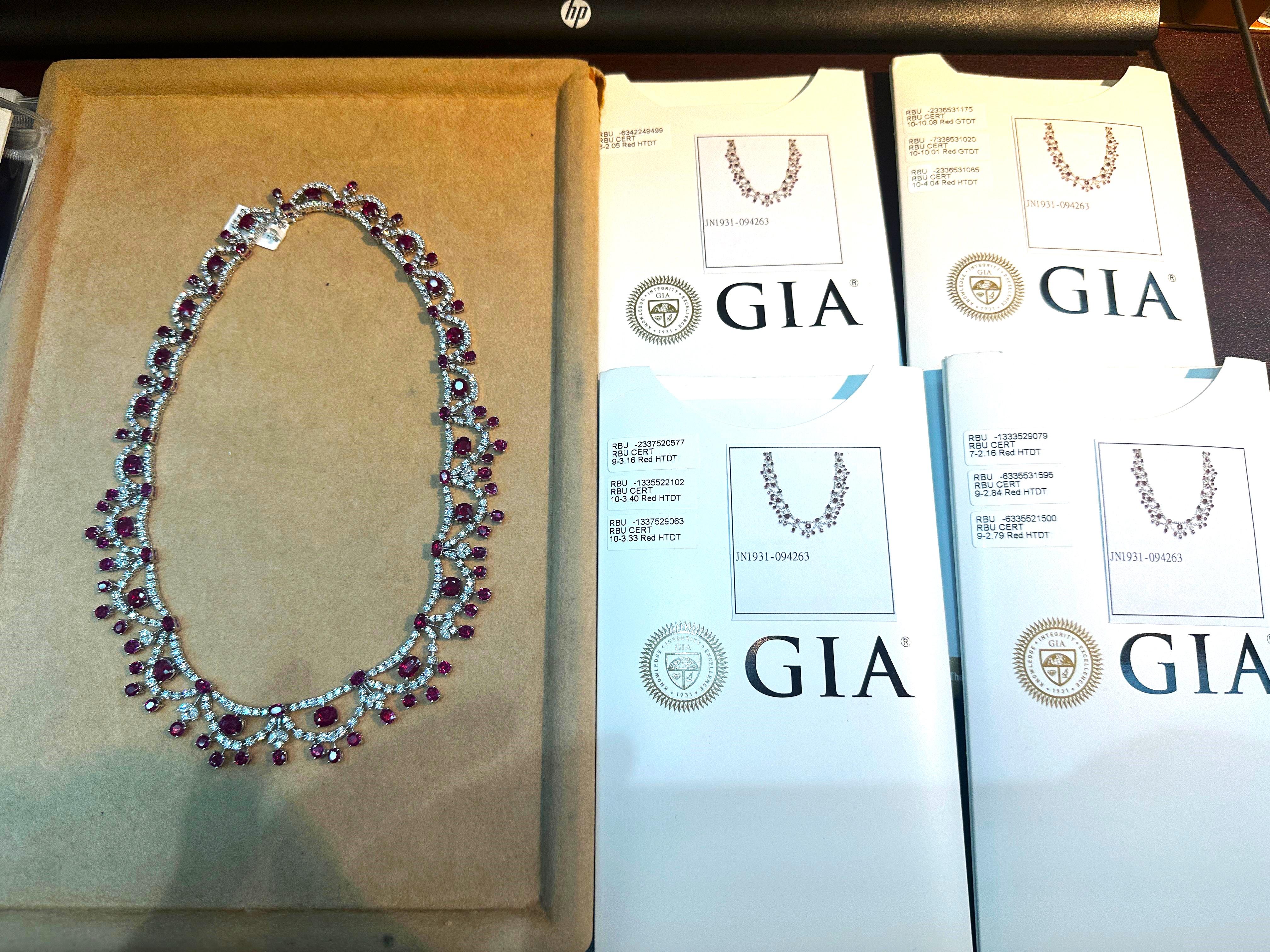 NWT $525, 000 18KT Collana di diamanti di rubino birmano naturale di fantasia GIA In condizioni Nuovo in vendita a New York, NY