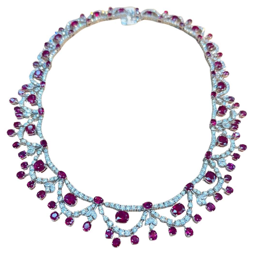 NWT $525, 000 18KT Collana di diamanti di rubino birmano naturale di fantasia GIA in vendita