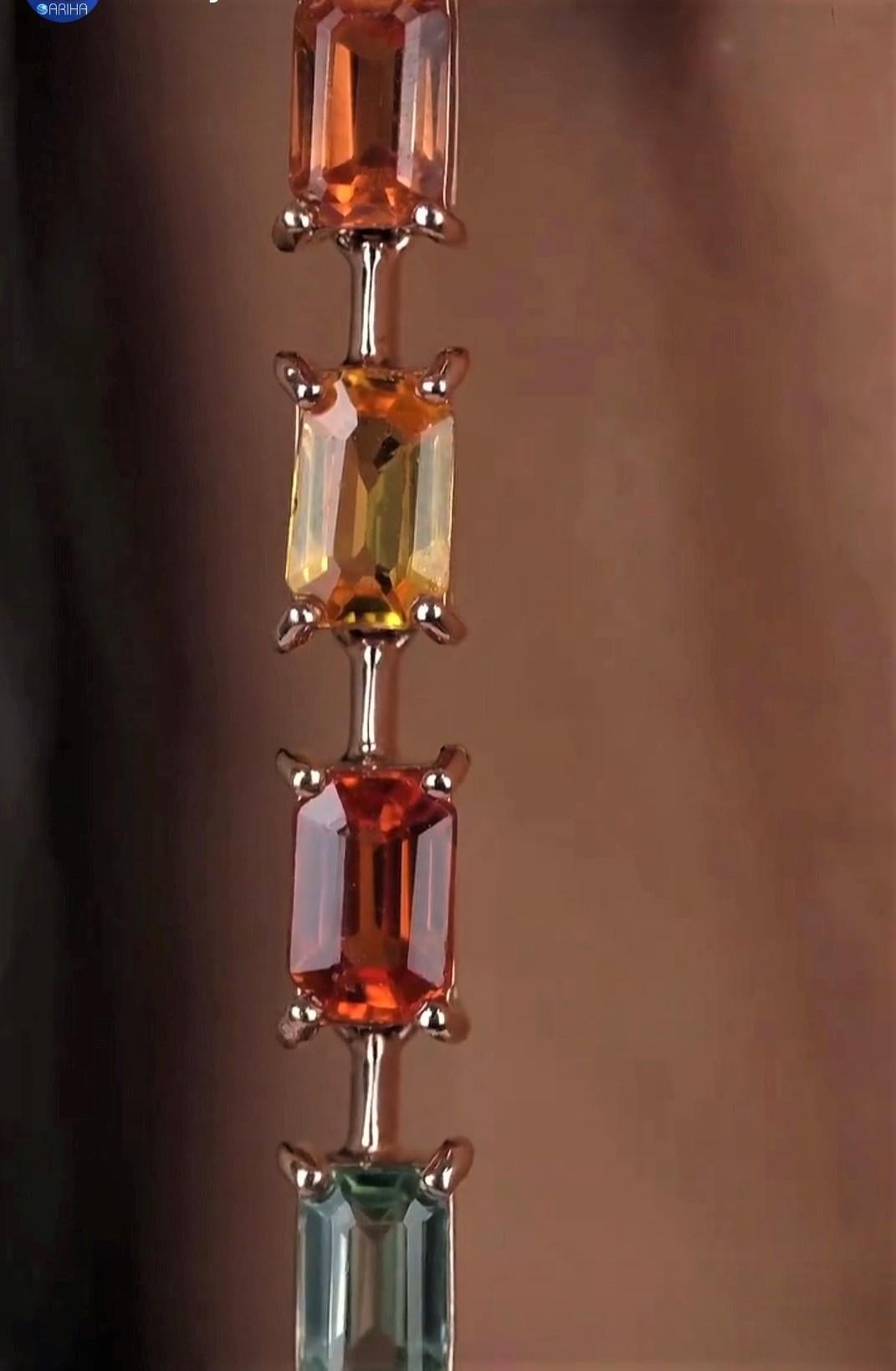 NWT 6, 000 18 Karat Gold Glittering Fancy Multi Sapphire Diamond Dangle Earrings In New Condition For Sale In New York, NY