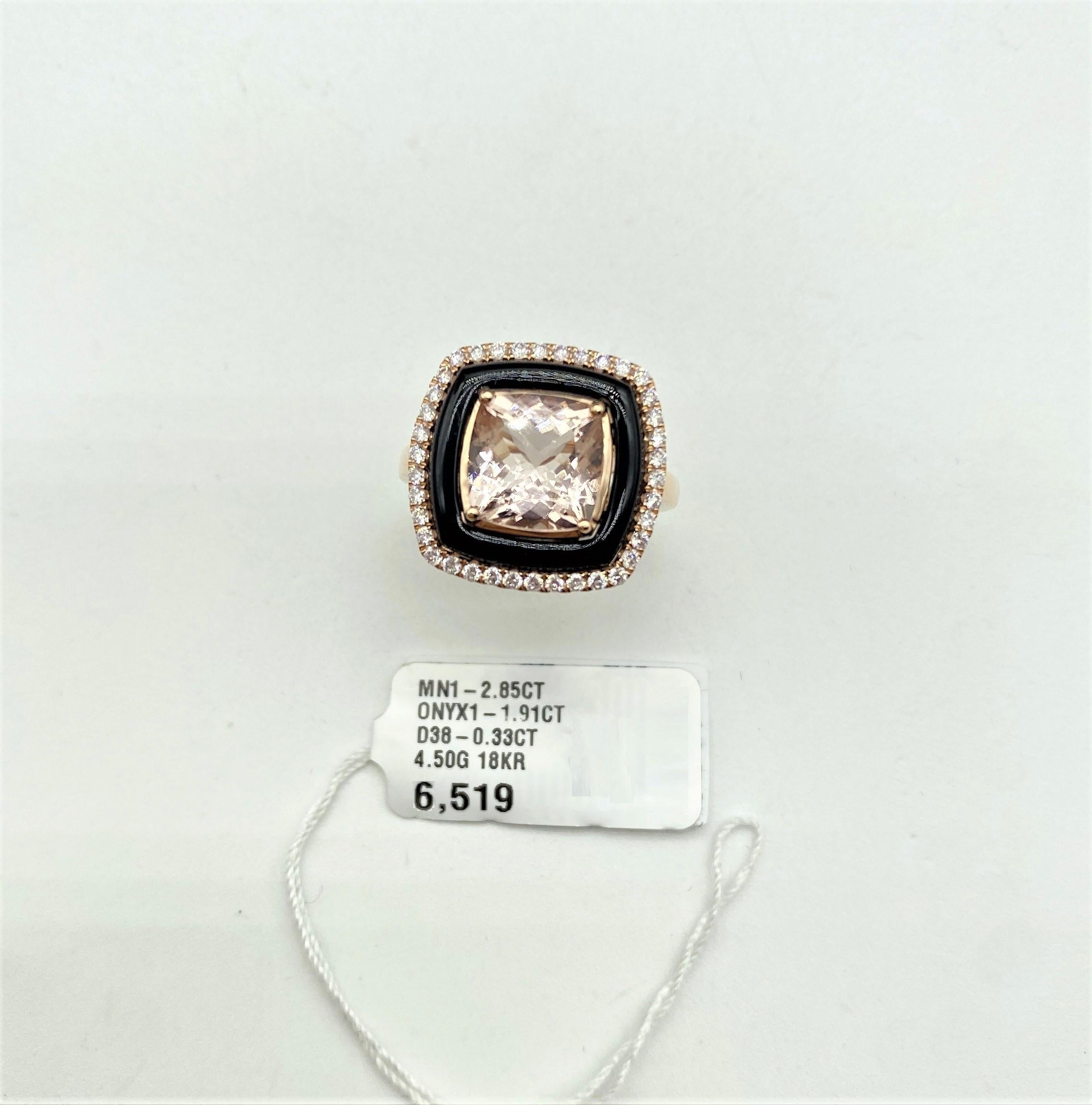 NWT $6, 519 18KT Fancy Large Glittering Fancy Morganite and Diamond Onyx Ring In New Condition For Sale In New York, NY