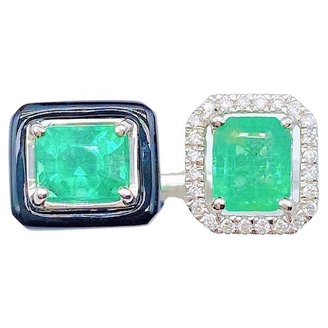 NWT $6, 919 18KT Fancy Large Glittering Fancy Green Emerald and Diamond Onyx Ring