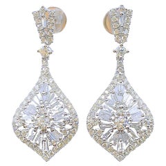 NWT $6,919 Prächtige seltene glitzernde Diamant-Ohrhänger aus 18 Karat Gold