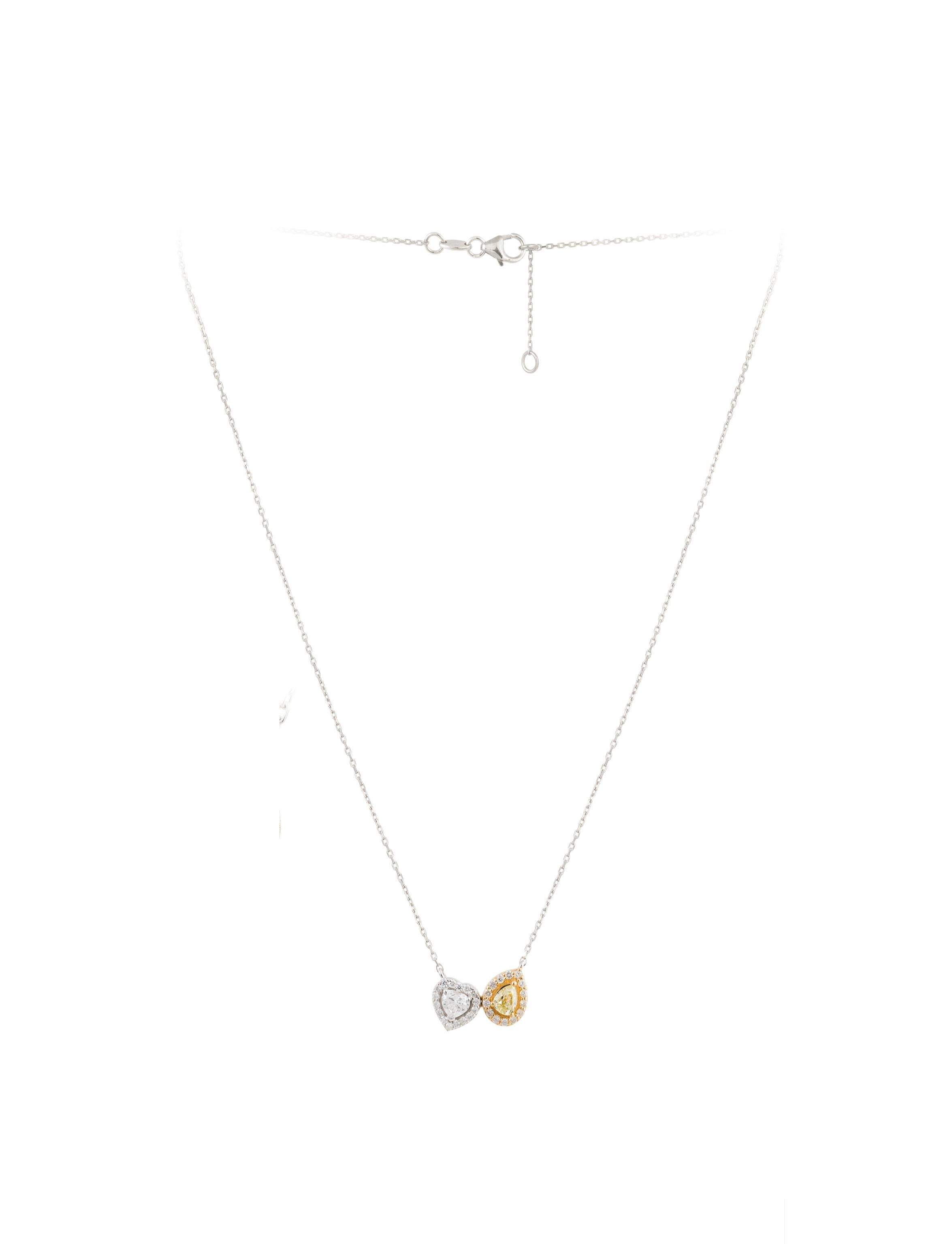 NWT $7, 200 Rara collana con ciondolo in oro 18KT con diamanti gialli e scintillanti In condizioni Nuovo in vendita a New York, NY
