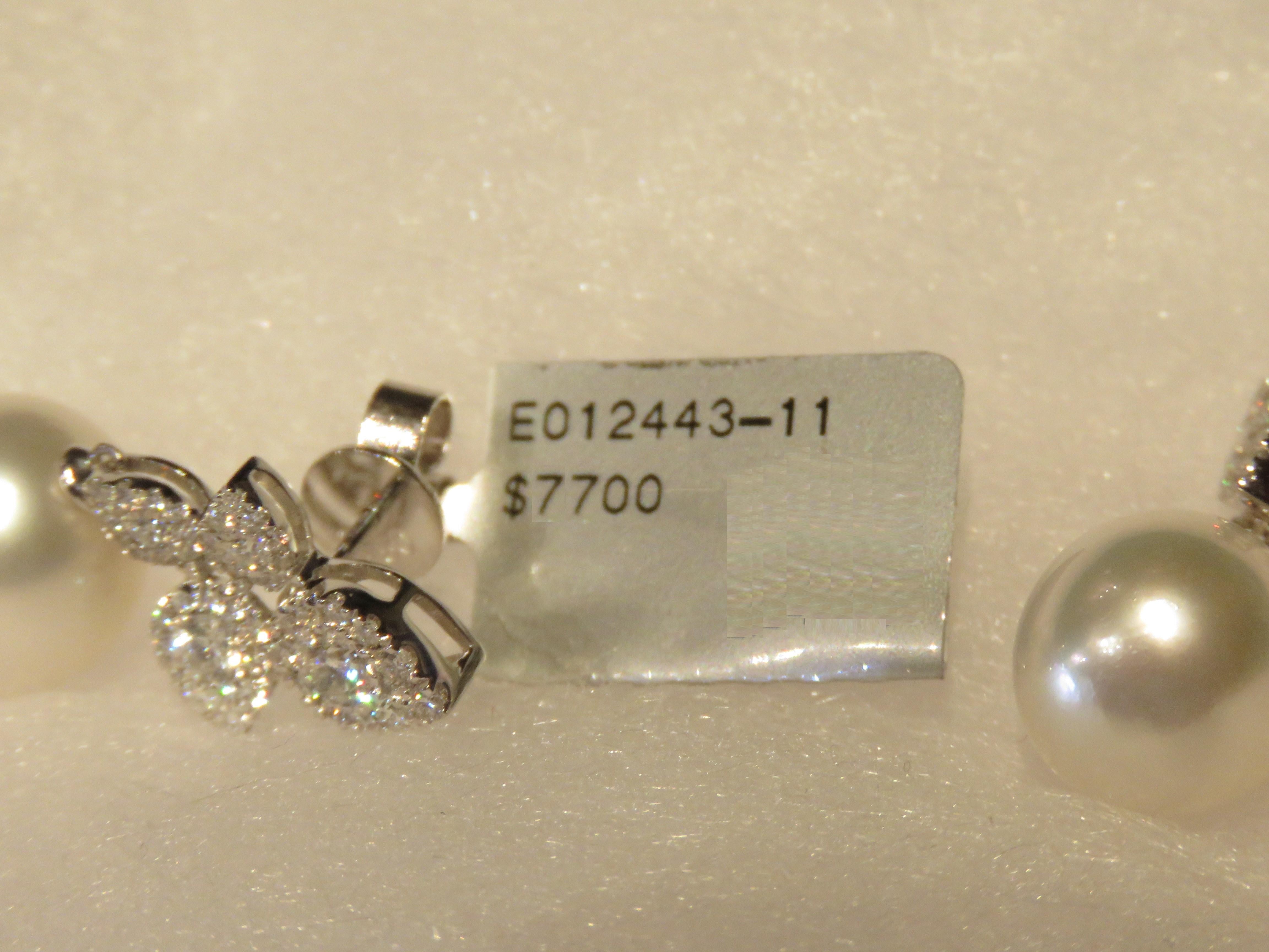 NWT $7, 700 Important 18KT South Sea Large Pearl Diamond Petal Dangle Earrings In New Condition For Sale In New York, NY