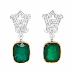 NWT $76, 999 18KT GIA Fancy Glittering Emerald Drop Diamond Dangle Earrings