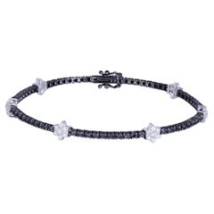 NWT $8, 000 Oro 18KT Fancy Grande Diamante Blanco Diamante Negro Pulsera Floral