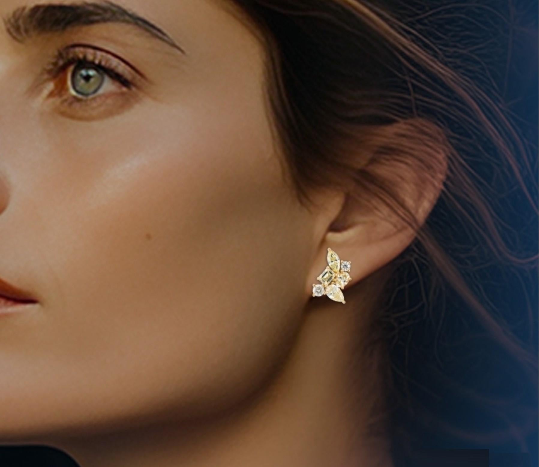 Mixed Cut NWT $8, 500 18KT Fancy Glittering Yellow Diamond White Diamond Cluster Earrings For Sale