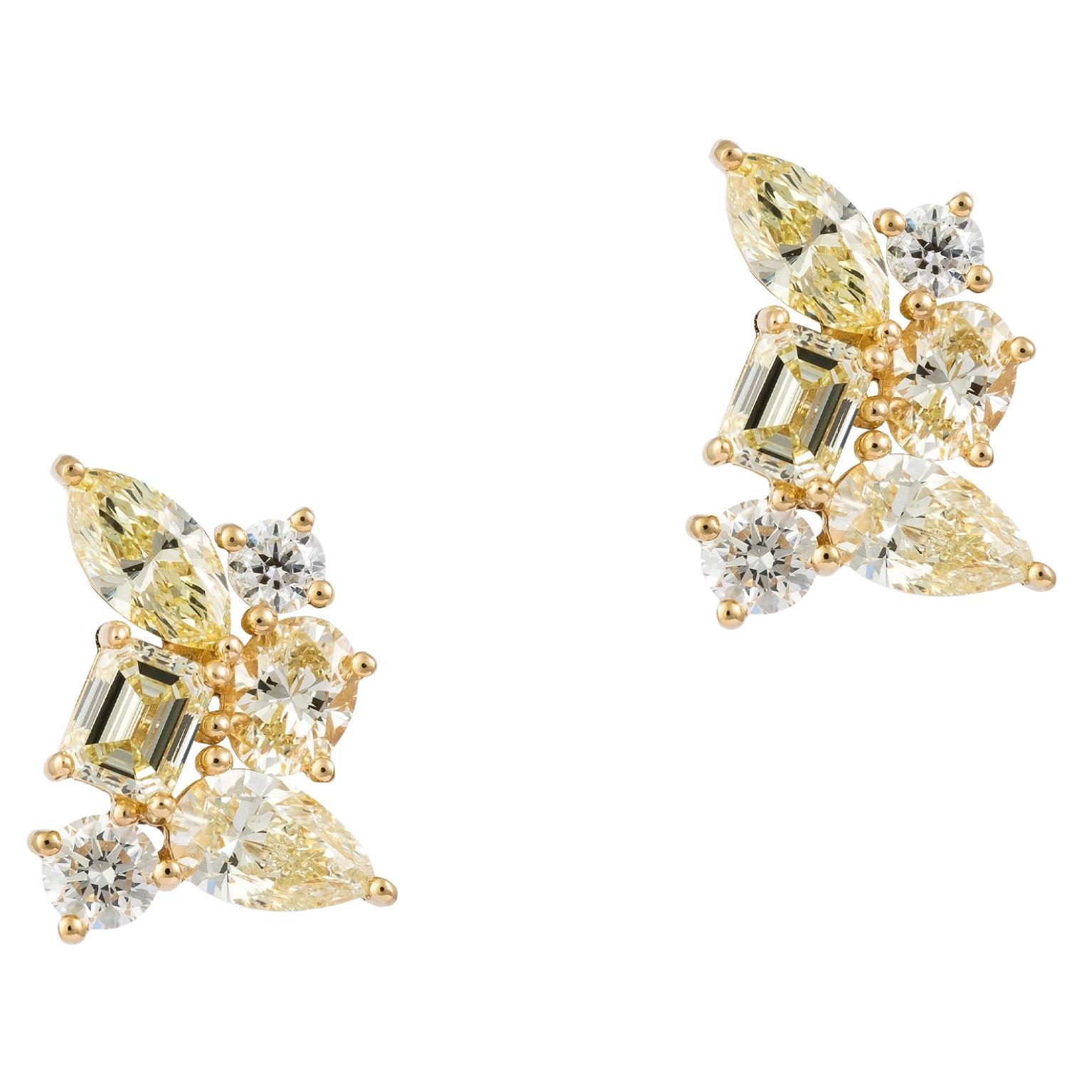 NWT $8, 500 18KT Fancy Glittering Yellow Diamond White Diamond Cluster Earrings