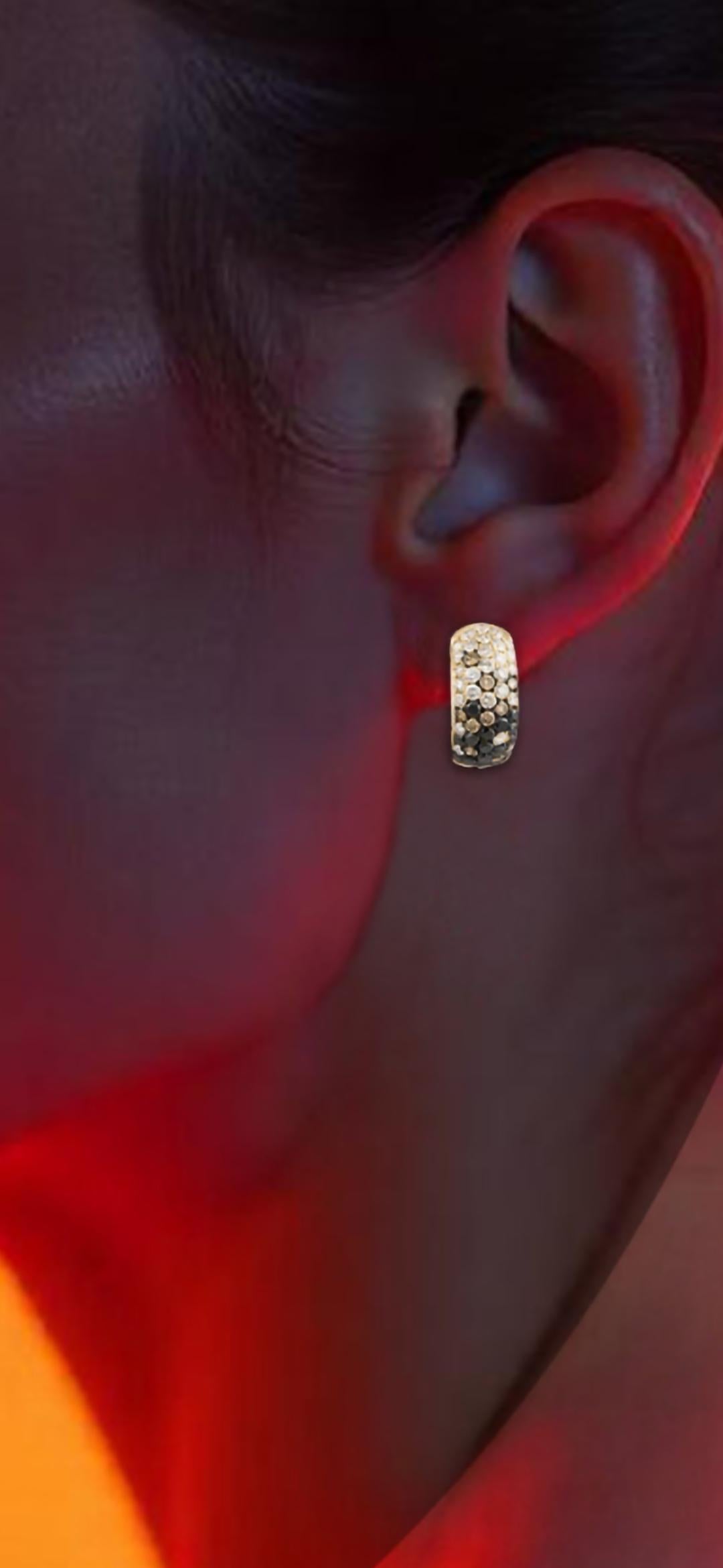 Mixed Cut NWT $8, 500 18KT Gold Glittering Black Diamond Cognac White Diamond Earrings For Sale