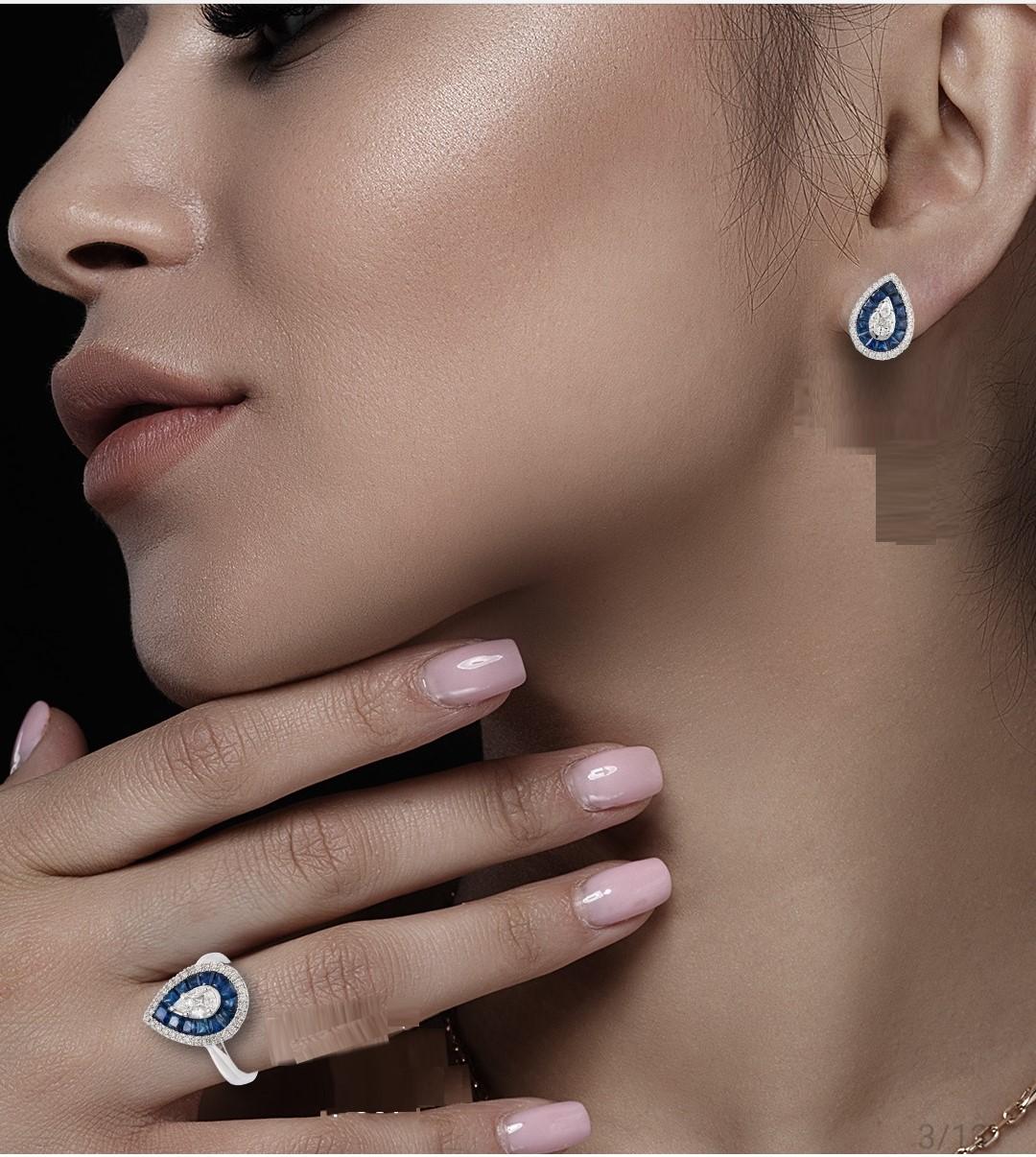 Taglio misto NWT $8, 500 Rari e importanti orecchini a perno in oro 18KT con zaffiro fantasia e diamanti in vendita