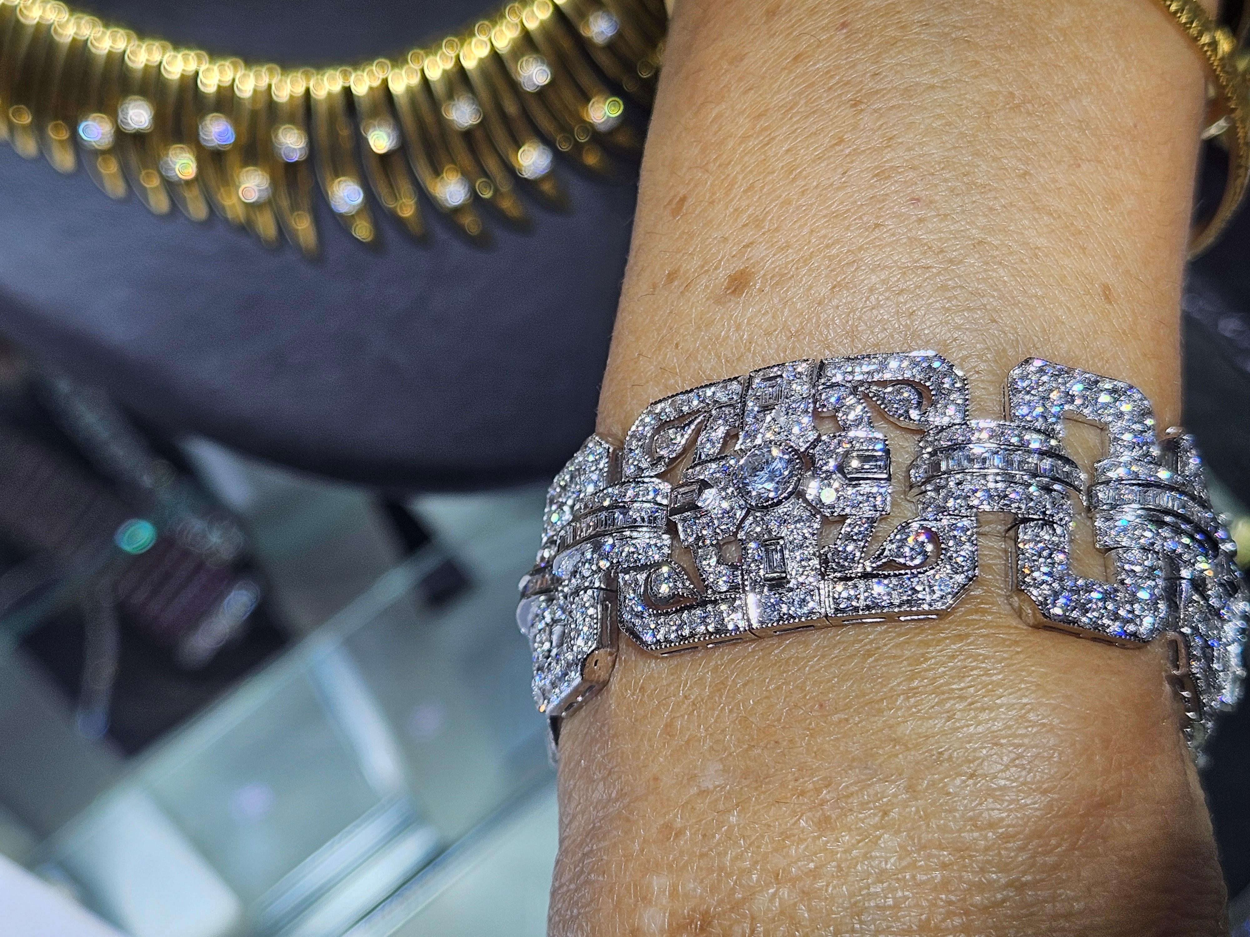 Mixed Cut NWT $80, 000 18KT Gold Fancy Gorgeous Glittering Deco Design Diamond Bracelet For Sale