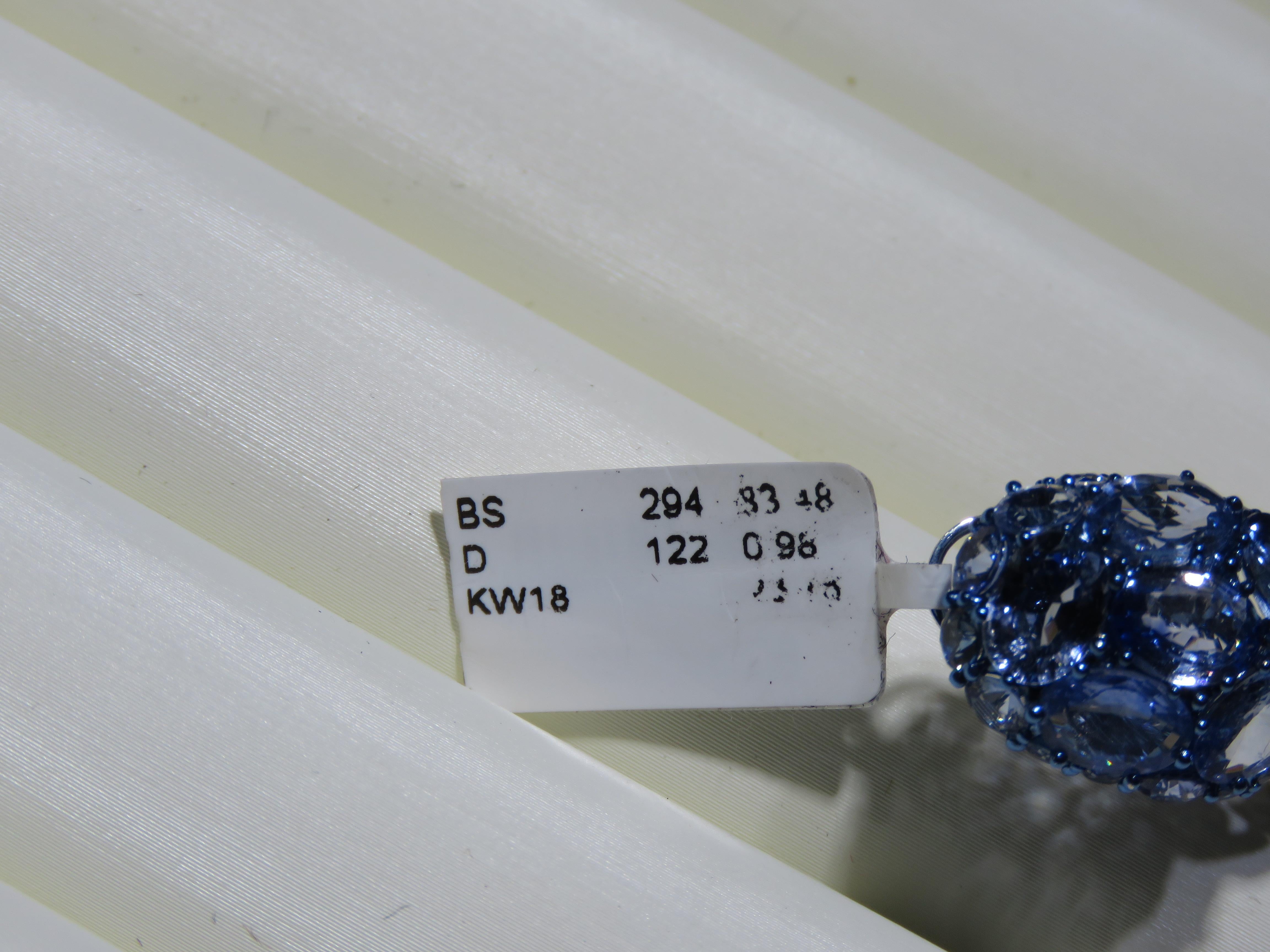 Women's NWT $83, 200 18KT Rare Fancy 85CT Sliced Blue Sapphire Diamond Dangle Earrings For Sale