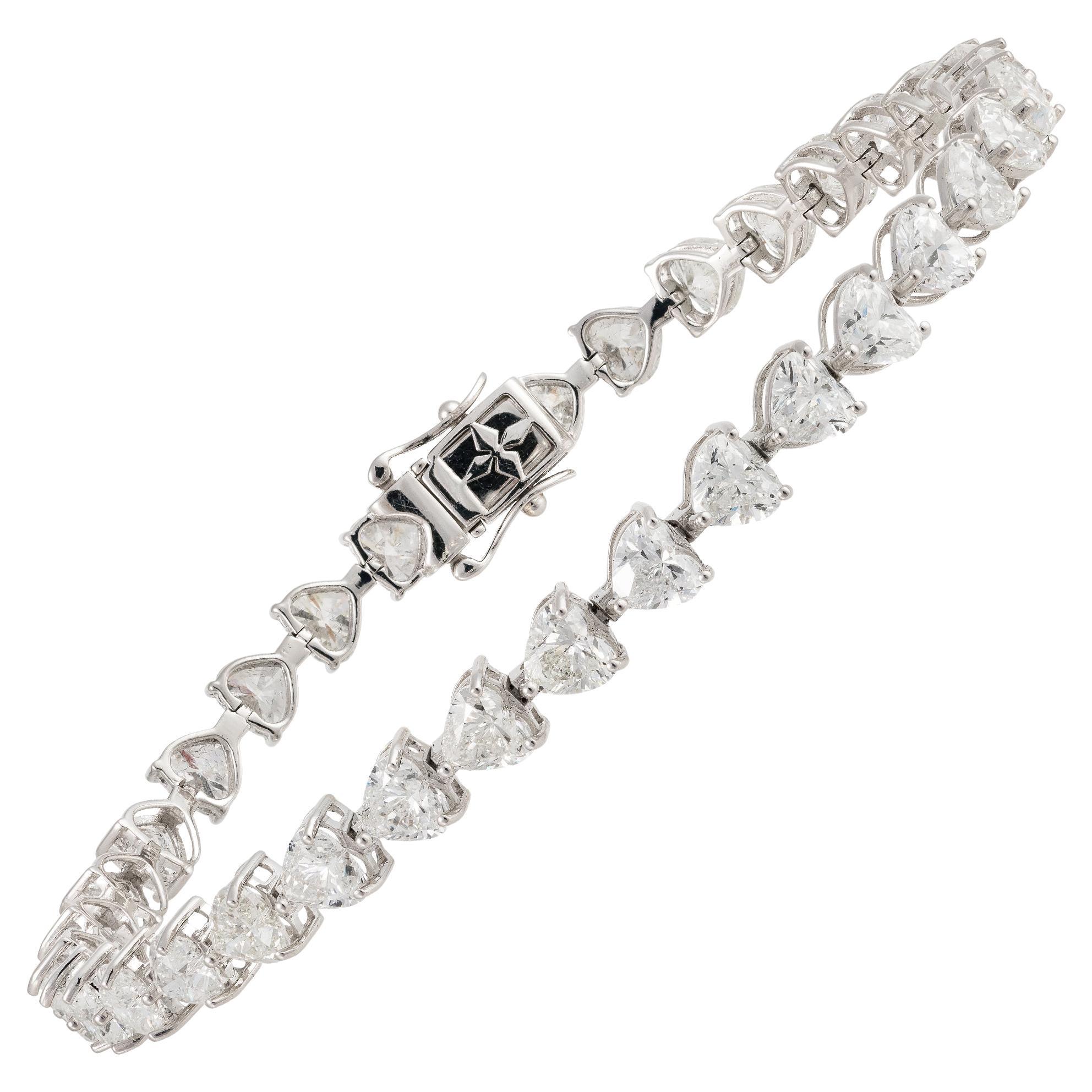 NWT $85, 000 Bracciale tennis in oro 18KT con diamanti a forma di cuore scintillante