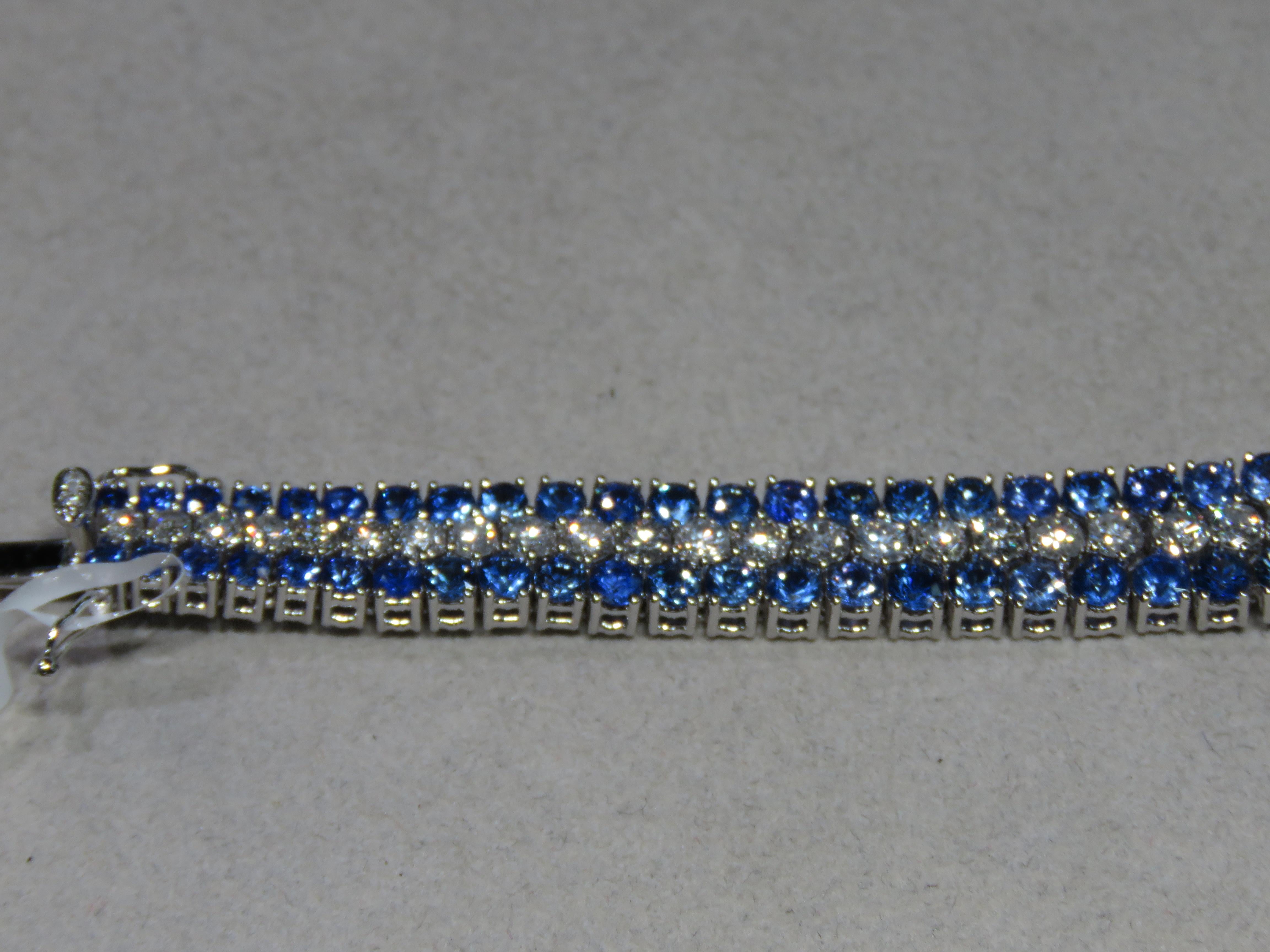 NWT $87, 000 Rare Fancy 18KT Gold 30CT Gorgeous Ceylon Sapphire Diamond Bracelet In New Condition For Sale In New York, NY