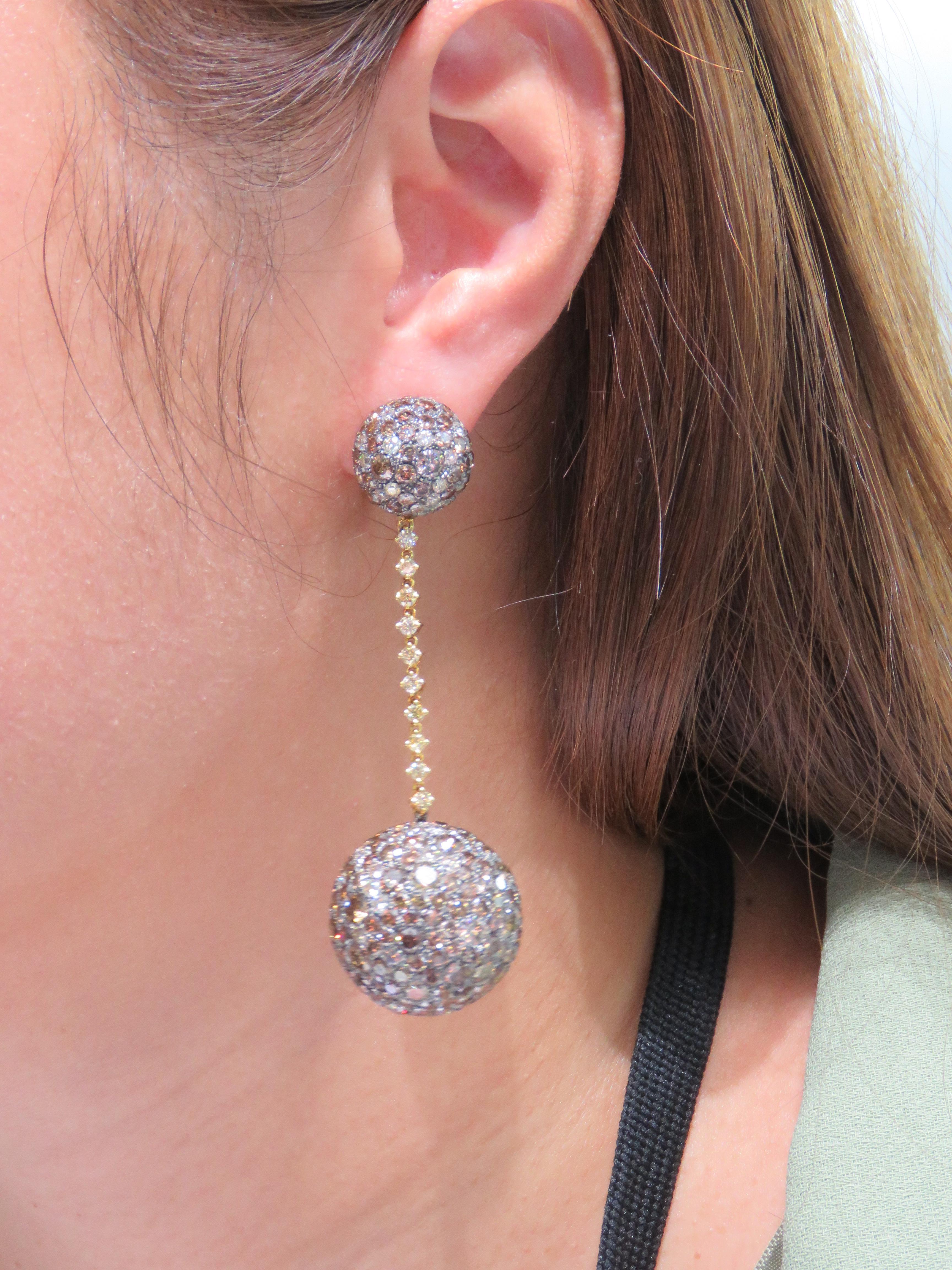 NWT $89, 000 18KT Gold Magnificent 45CT Fancy Brown Cognac Diamond Earrings For Sale 1
