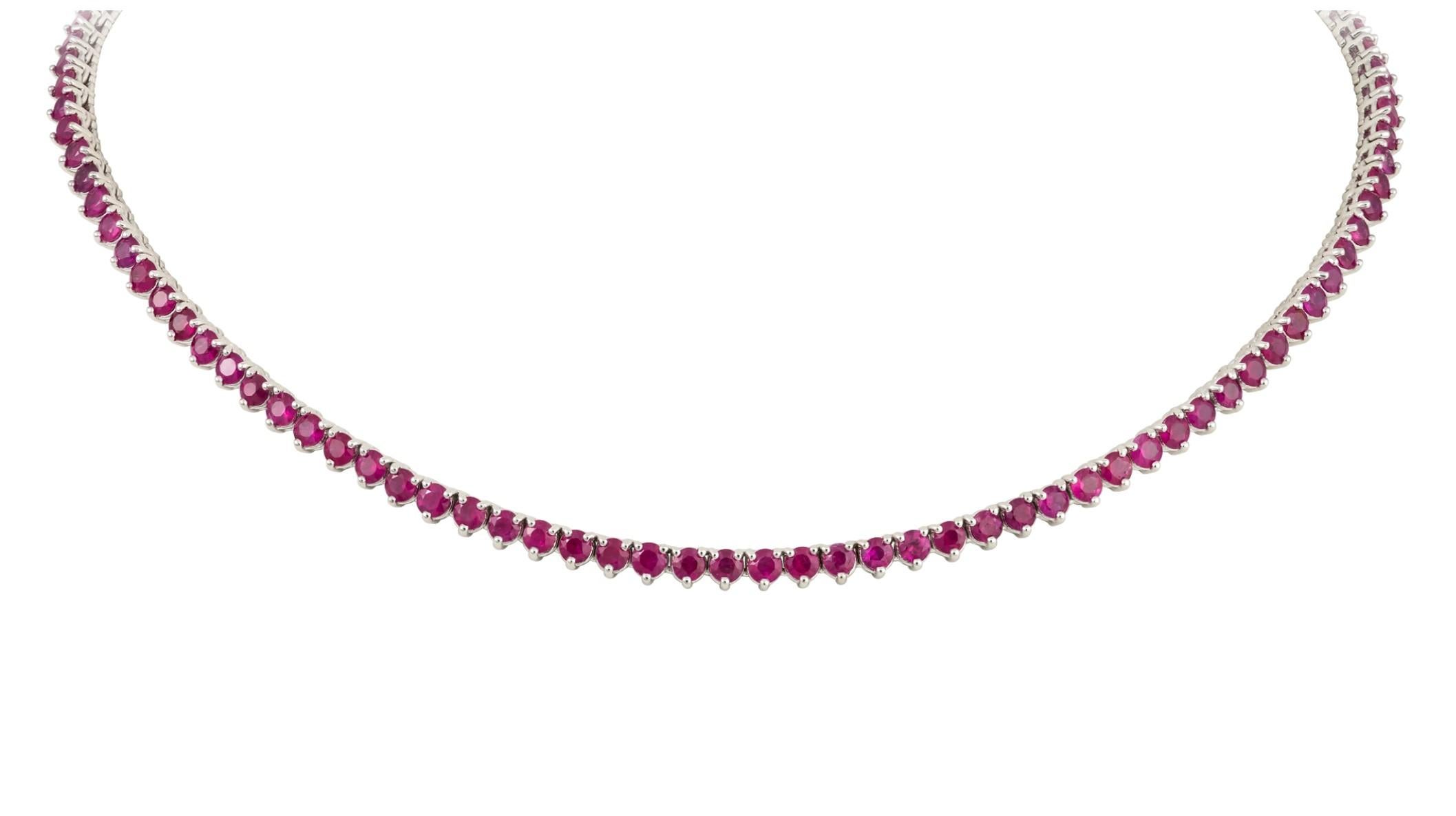 Mixed Cut NWT $9, 600 Rare Gorgeous 18KT Fancy Emerald Diamond Riviera Tennis Necklace For Sale
