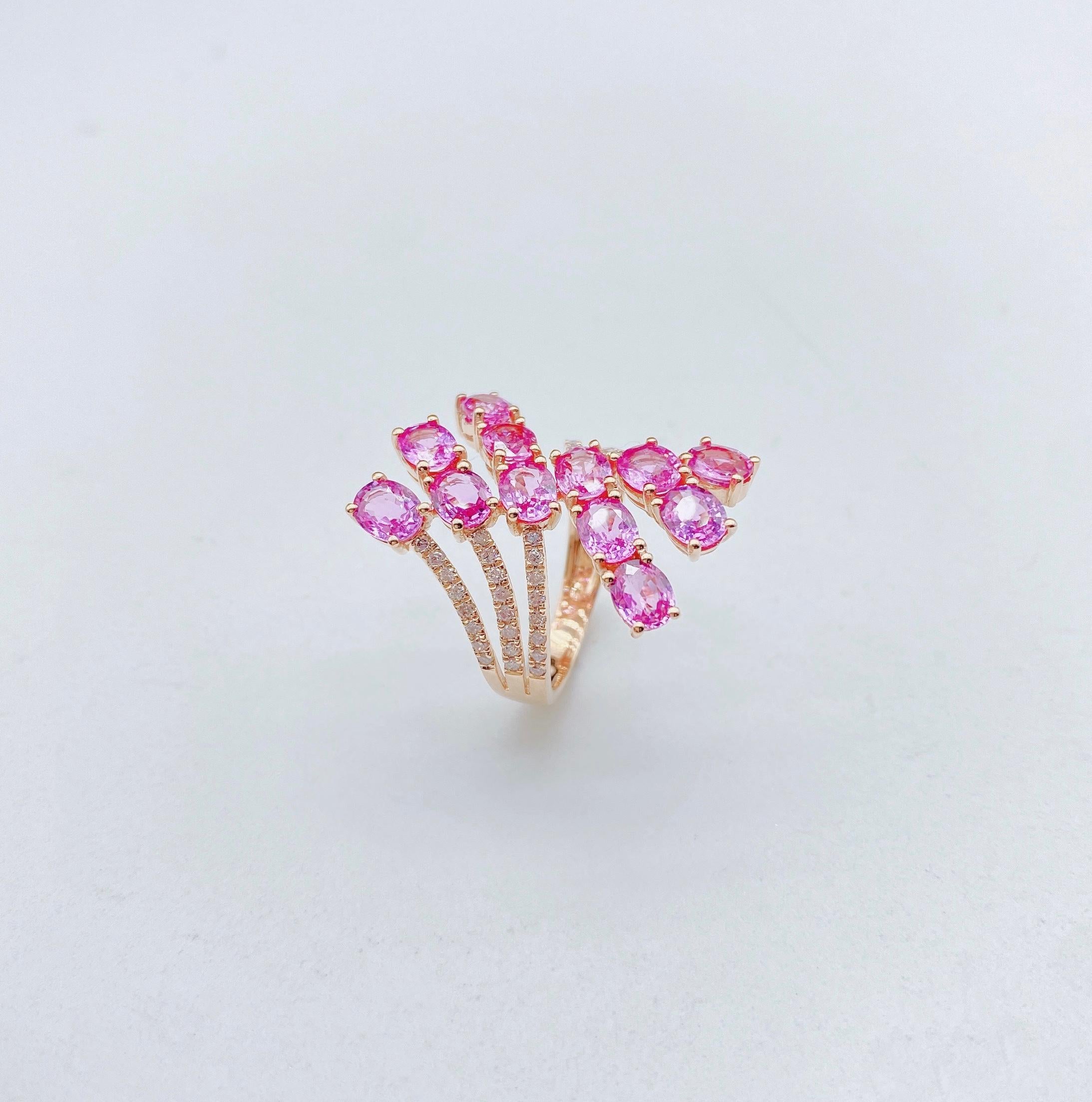 Taglio misto NWT $9, 929 Anello in oro 18KT con diamante e zaffiro Pink Diamond di grandi dimensioni e scintillante in vendita
